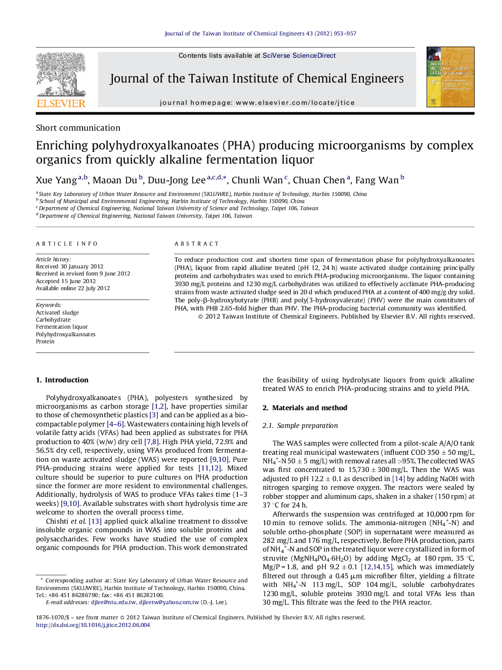 Enriching polyhydroxyalkanoates (PHA) producing microorganisms by complex organics from quickly alkaline fermentation liquor