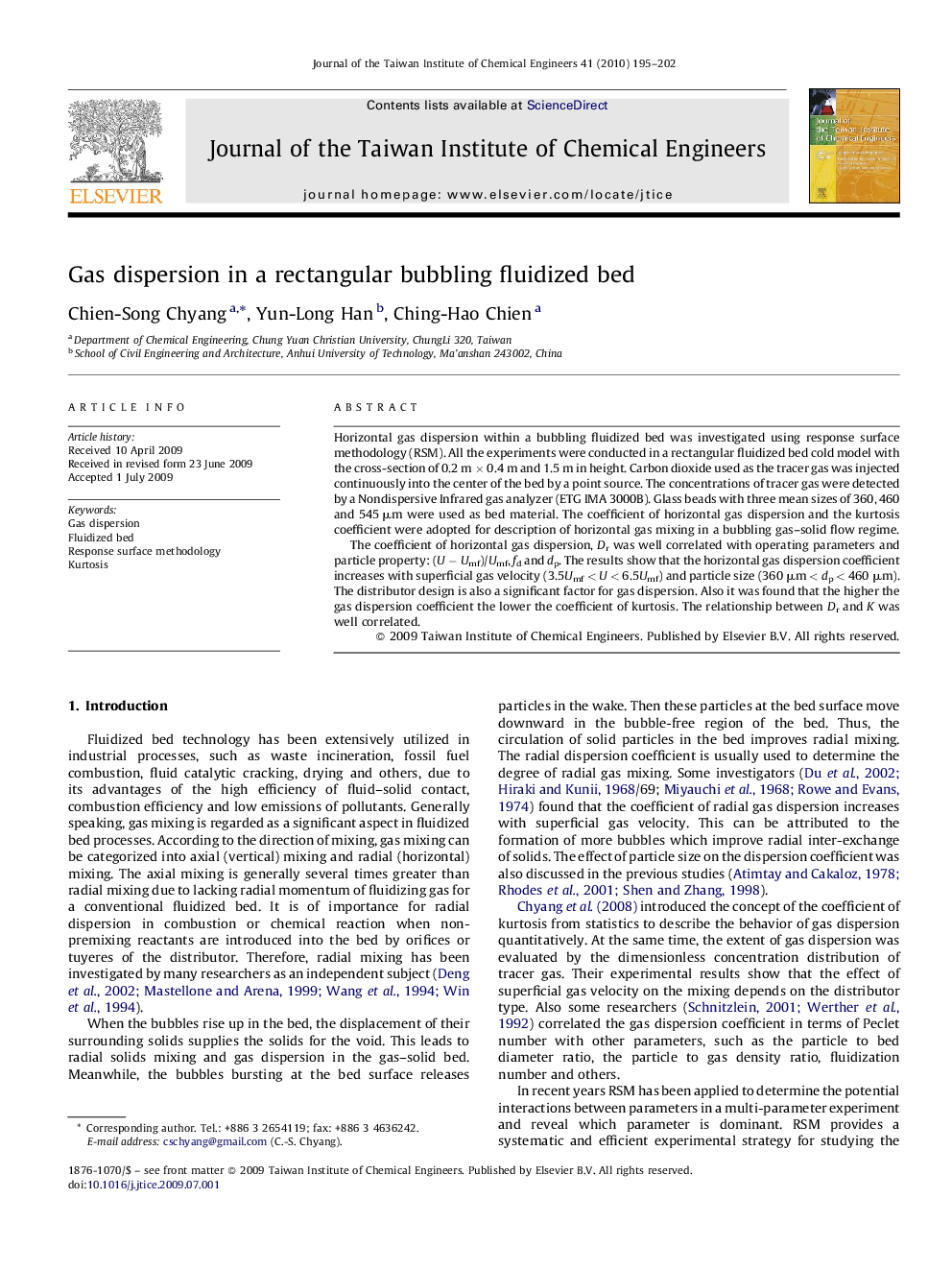 Gas dispersion in a rectangular bubbling fluidized bed