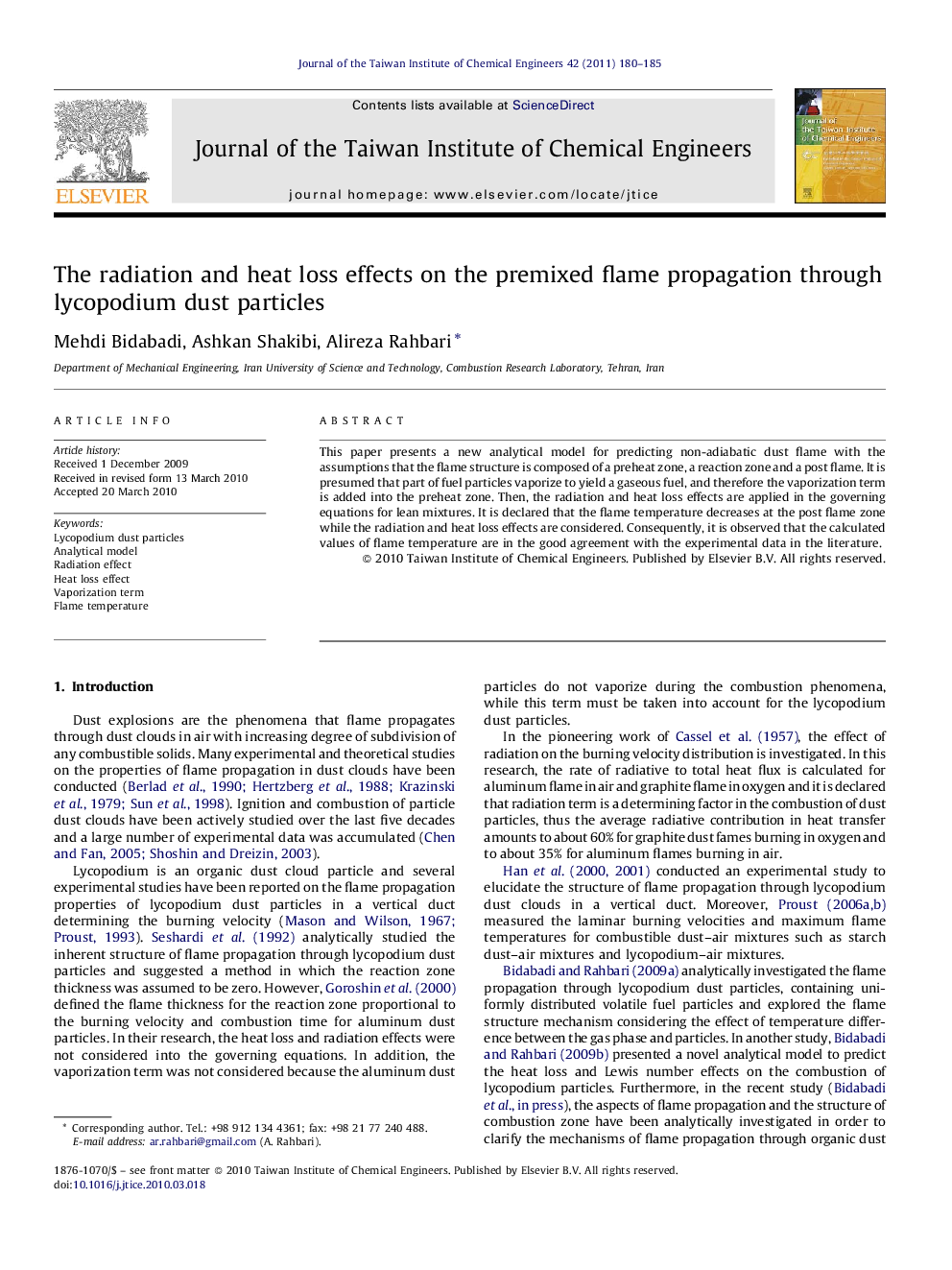 The radiation and heat loss effects on the premixed flame propagation through lycopodium dust particles