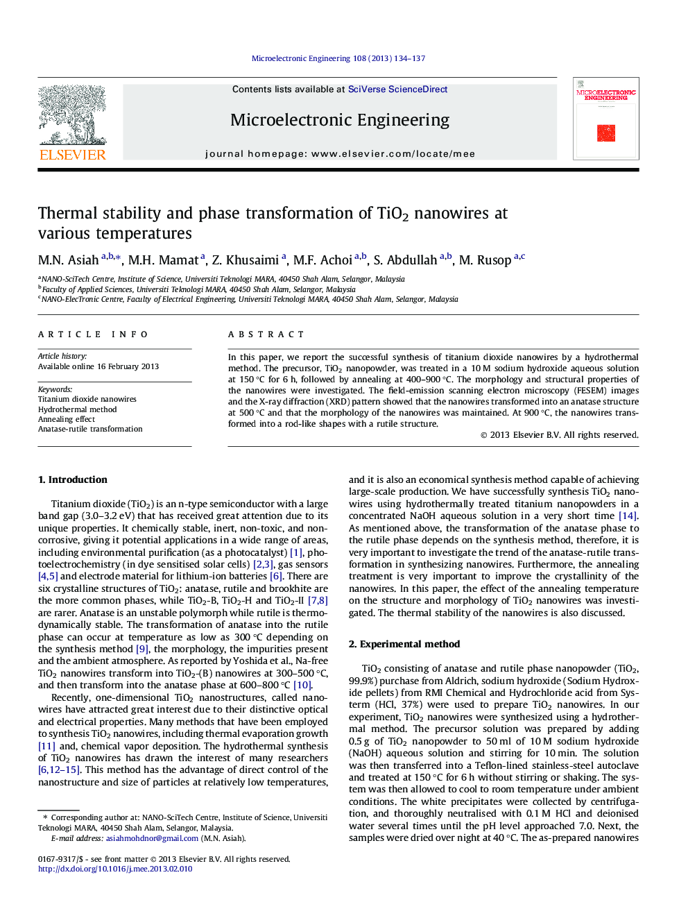 Thermal stability and phase transformation of TiO2 nanowires at various temperatures