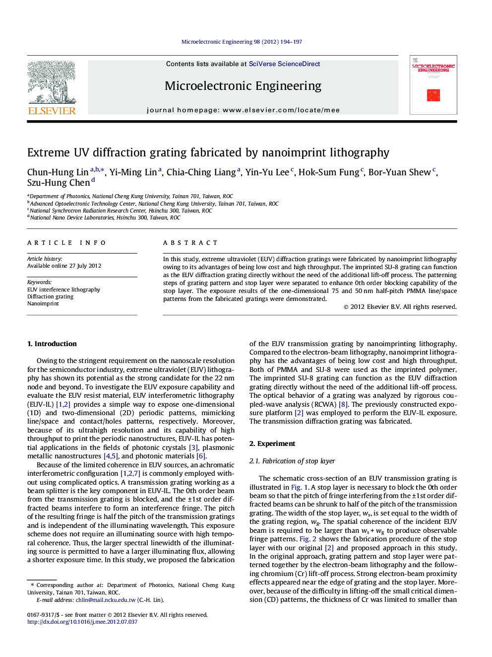 Extreme UV diffraction grating fabricated by nanoimprint lithography