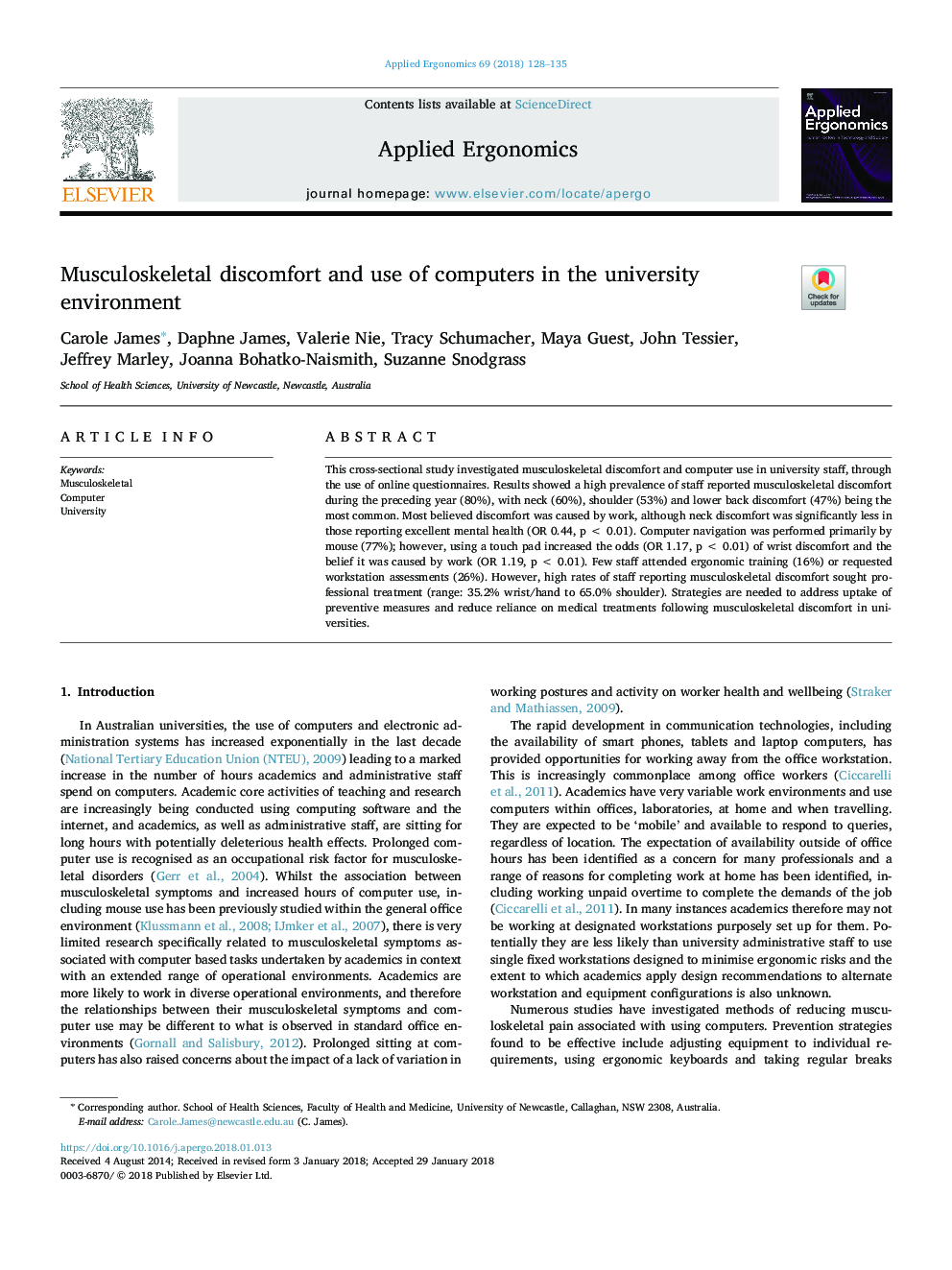 Musculoskeletal discomfort and use of computers in the university environment