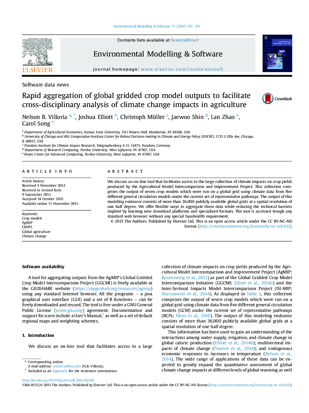 Rapid aggregation of global gridded crop model outputs to facilitate cross-disciplinary analysis of climate change impacts in agriculture