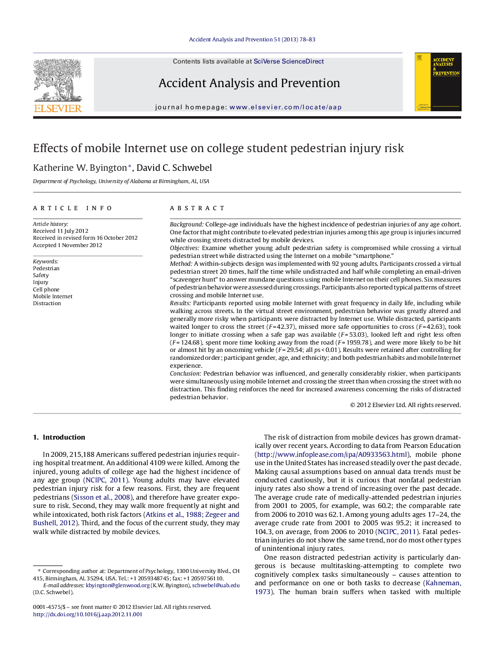 Effects of mobile Internet use on college student pedestrian injury risk