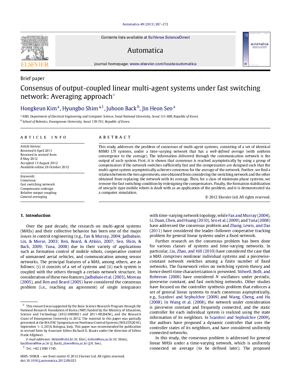 Consensus of output-coupled linear multi-agent systems under fast switching network: Averaging approach 