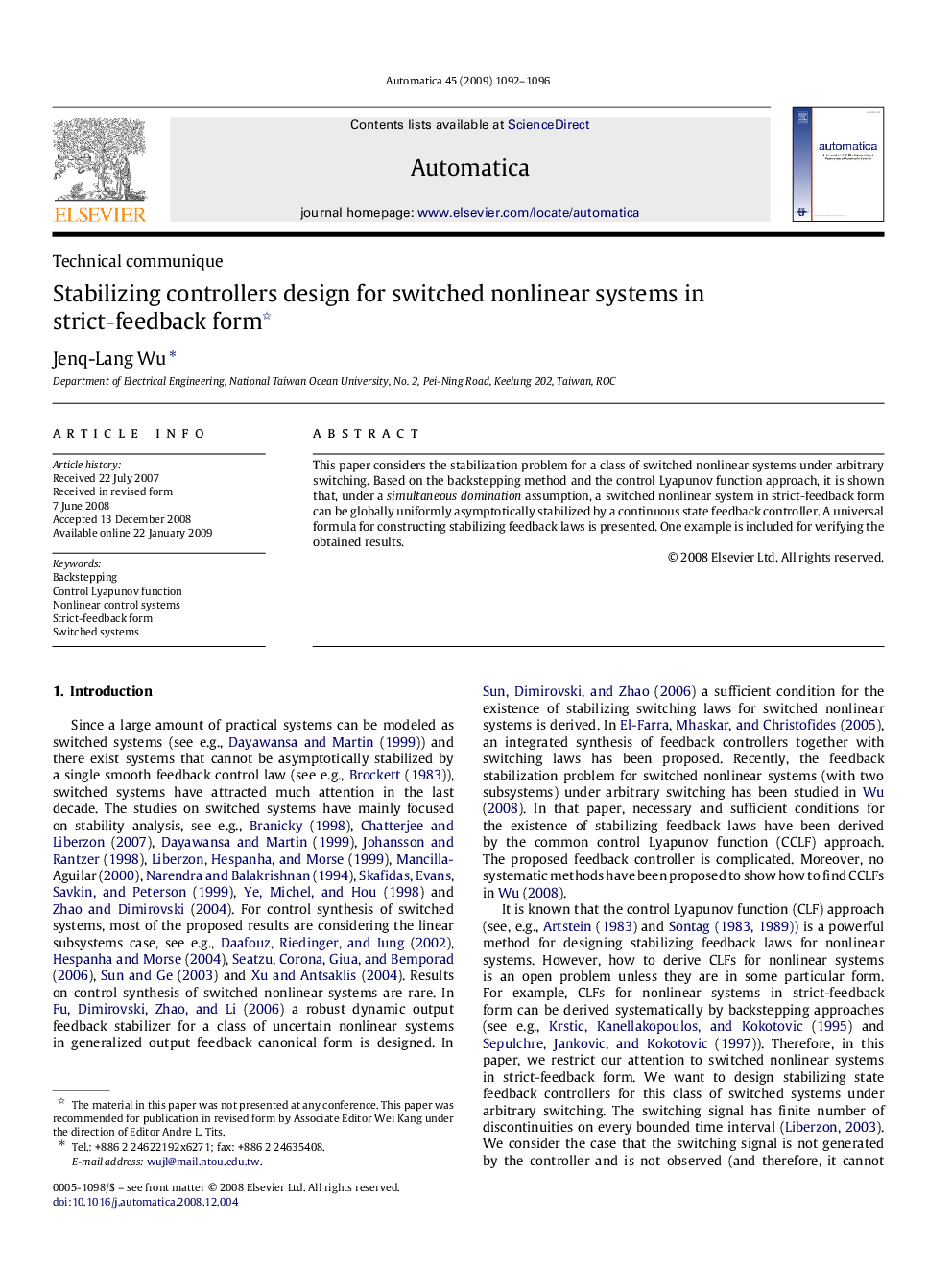 Stabilizing controllers design for switched nonlinear systems in strict-feedback form 