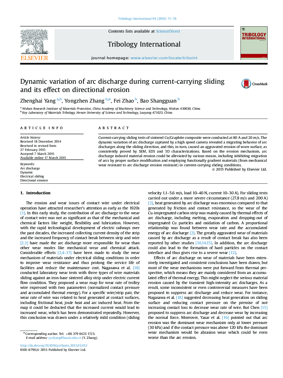 Dynamic variation of arc discharge during current-carrying sliding and its effect on directional erosion