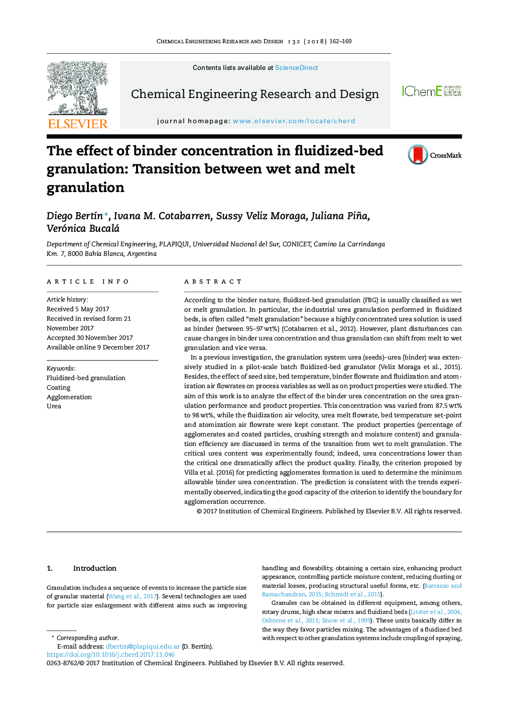 The effect of binder concentration in fluidized-bed granulation: Transition between wet and melt granulation