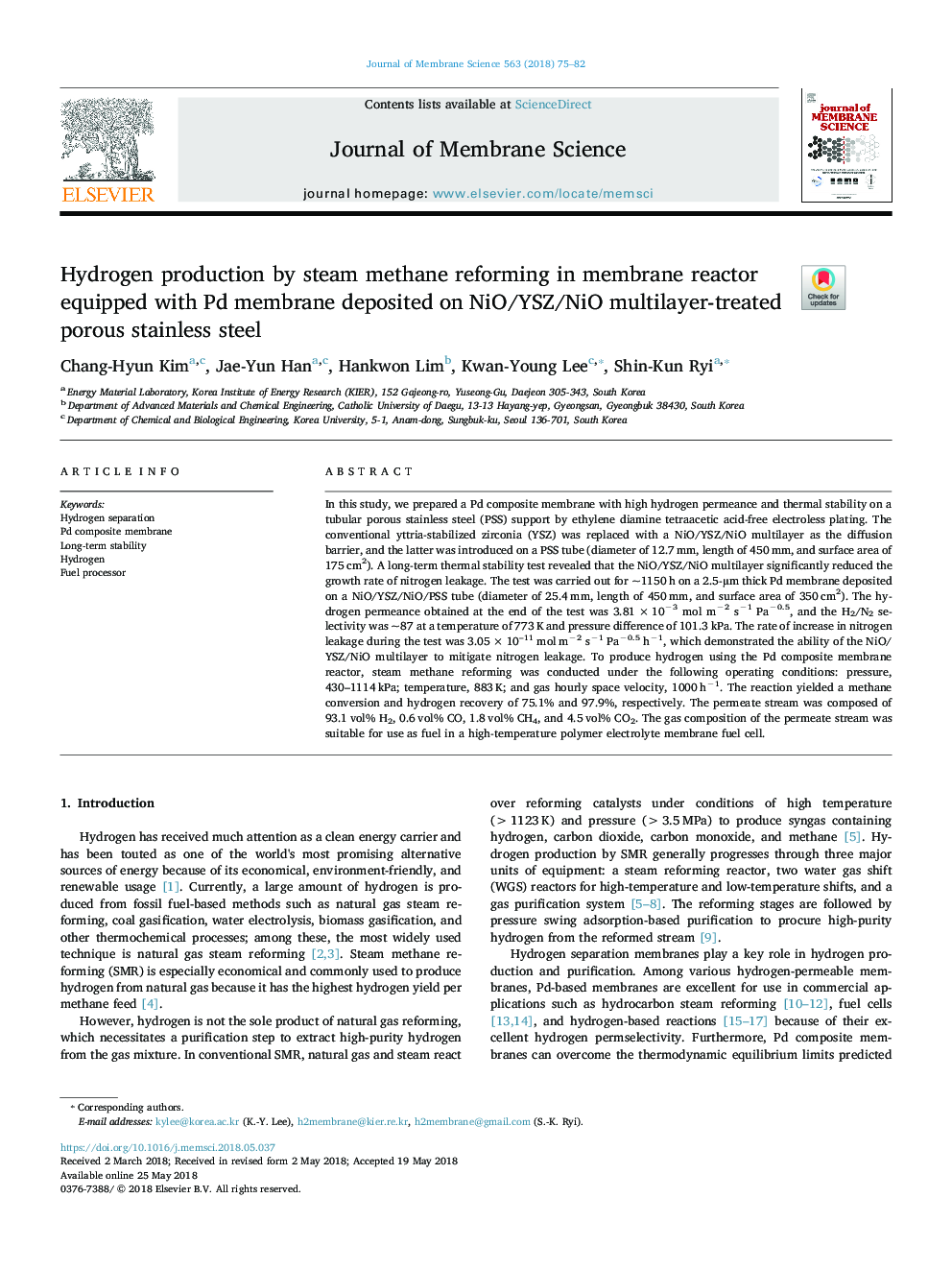 Hydrogen production by steam methane reforming in membrane reactor equipped with Pd membrane deposited on NiO/YSZ/NiO multilayer-treated porous stainless steel