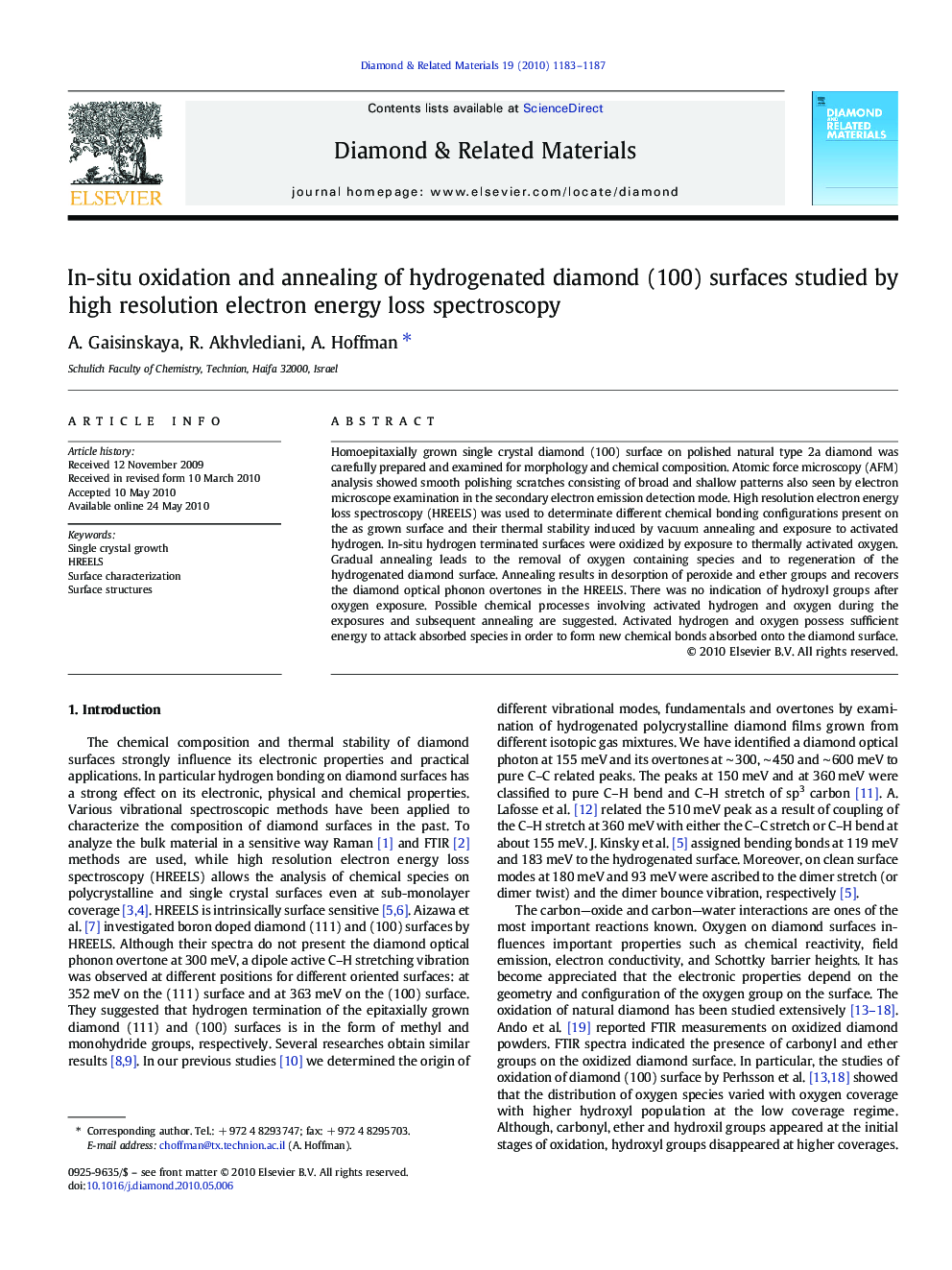 In-situ oxidation and annealing of hydrogenated diamond (100) surfaces studied by high resolution electron energy loss spectroscopy