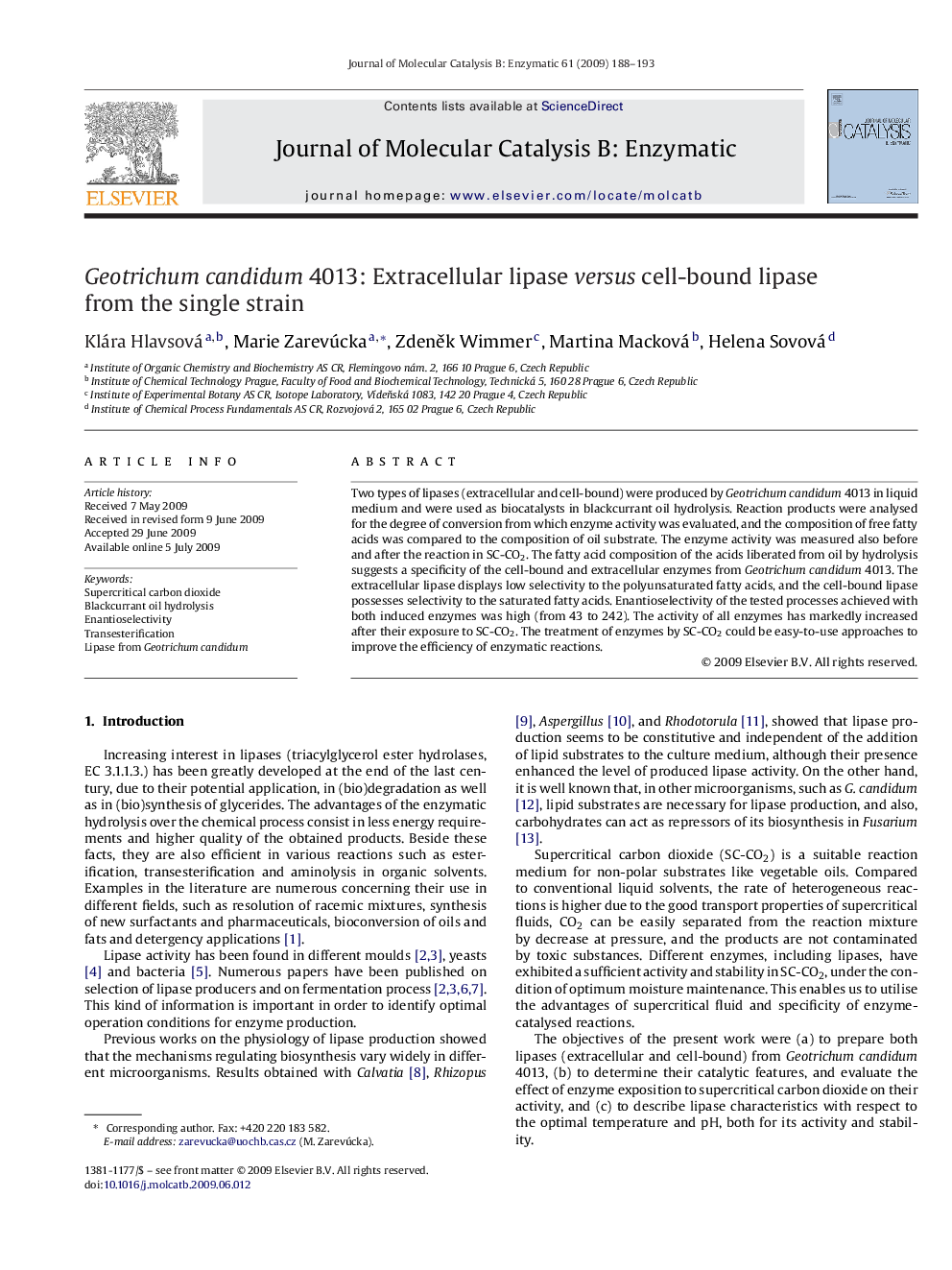 Geotrichum candidum 4013: Extracellular lipase versus cell-bound lipase from the single strain