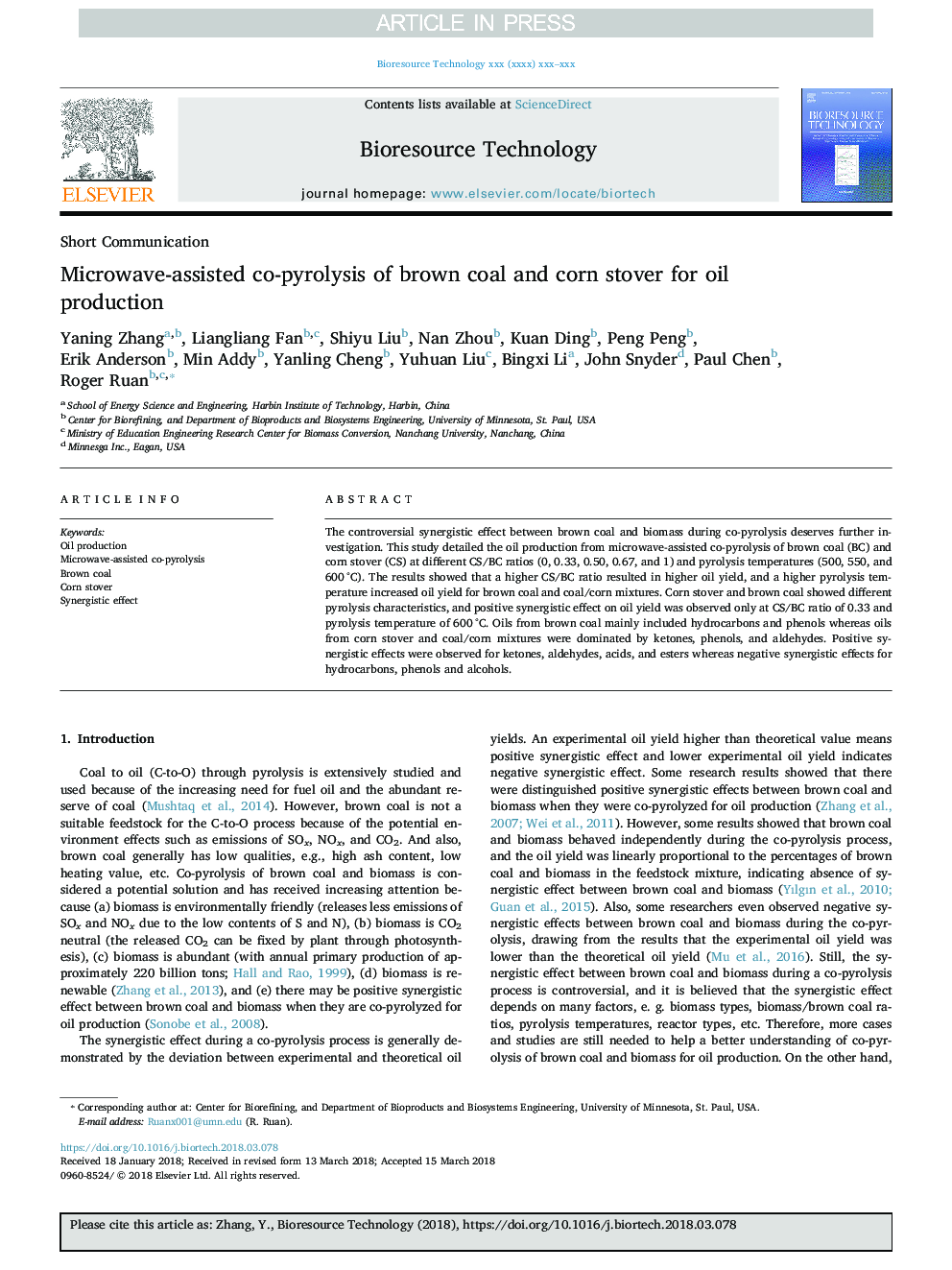 Microwave-assisted co-pyrolysis of brown coal and corn stover for oil production