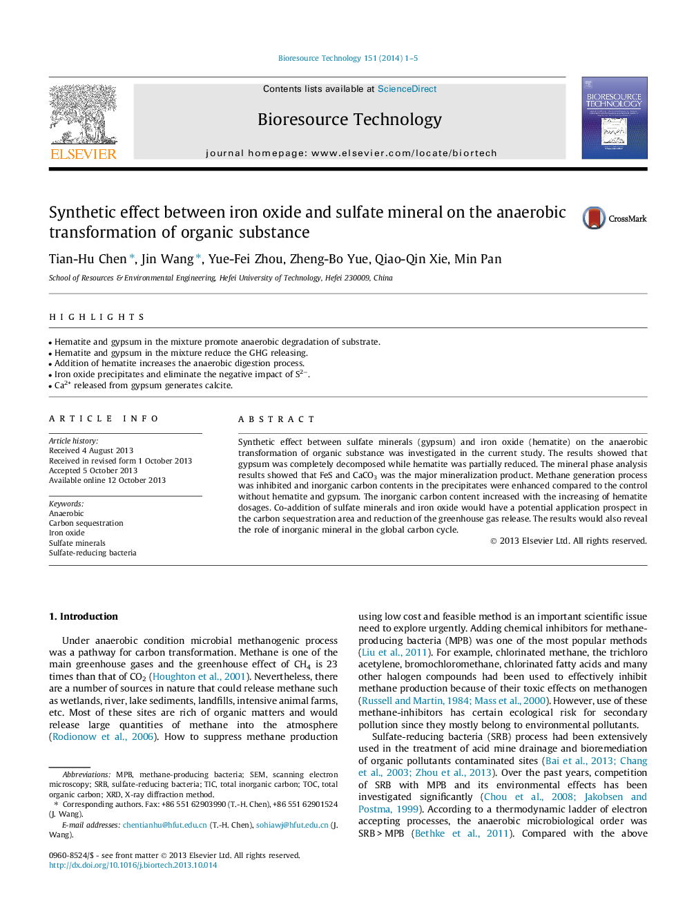 Synthetic effect between iron oxide and sulfate mineral on the anaerobic transformation of organic substance