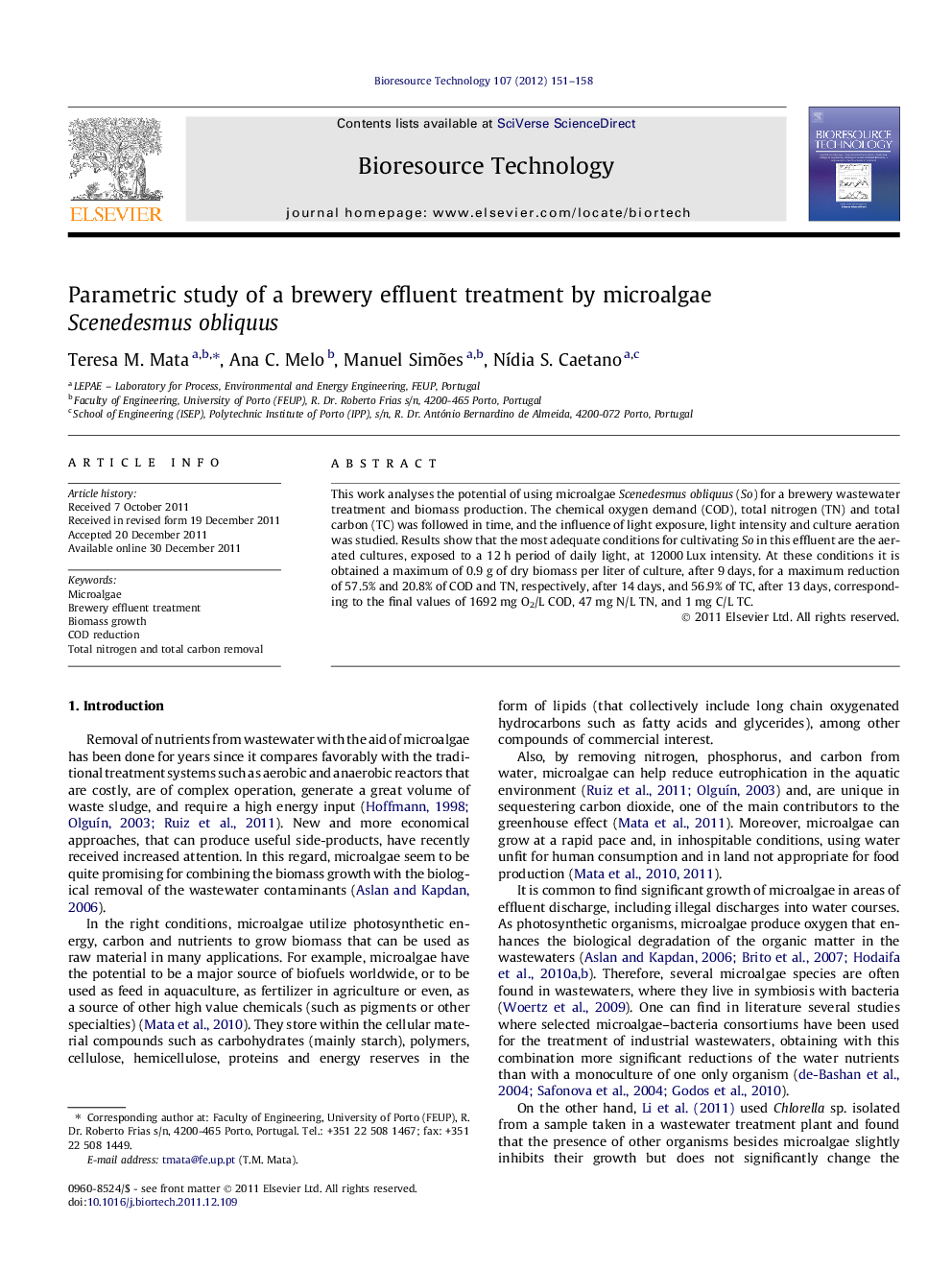 Parametric study of a brewery effluent treatment by microalgae Scenedesmus obliquus