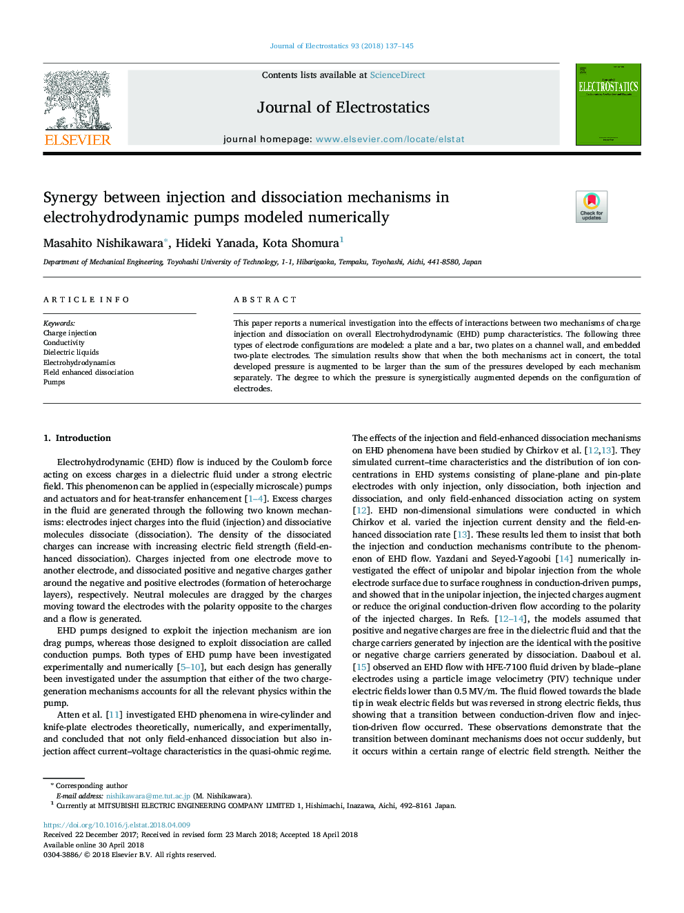 Synergy between injection and dissociation mechanisms in electrohydrodynamic pumps modeled numerically