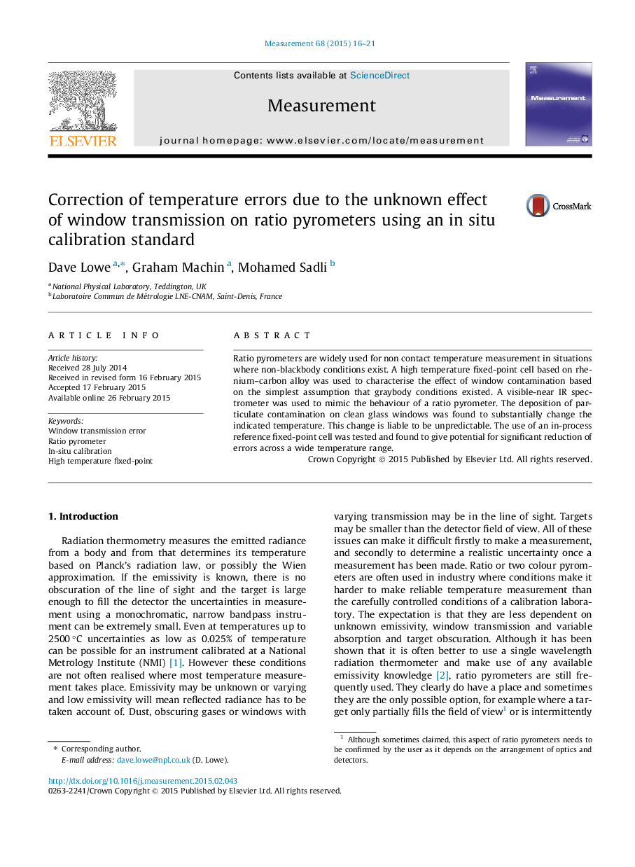 Correction of temperature errors due to the unknown effect of window transmission on ratio pyrometers using an in situ calibration standard