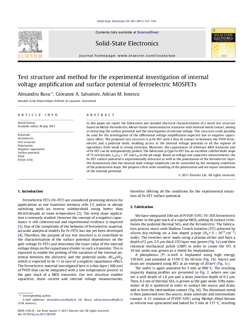 Test structure and method for the experimental investigation of internal voltage amplification and surface potential of ferroelectric MOSFETs