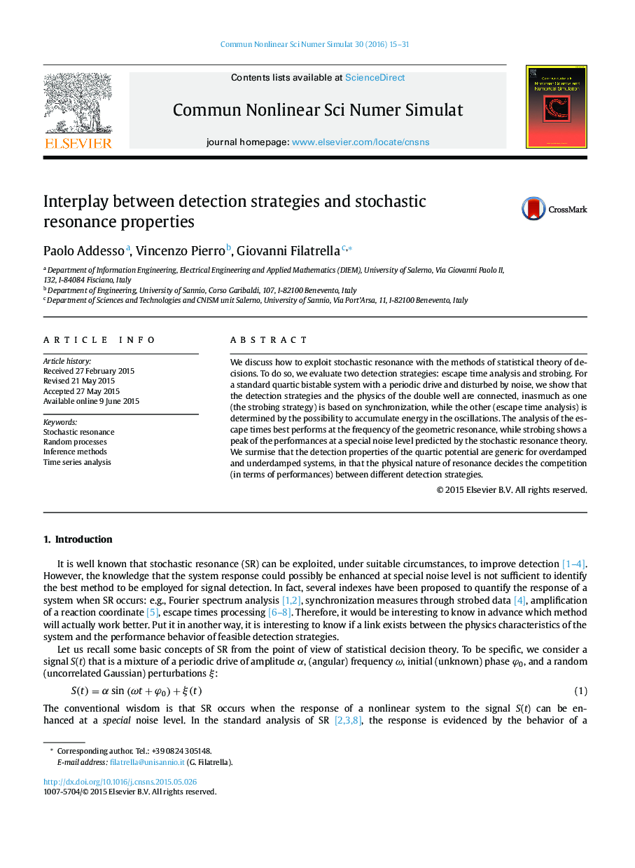 Interplay between detection strategies and stochastic resonance properties