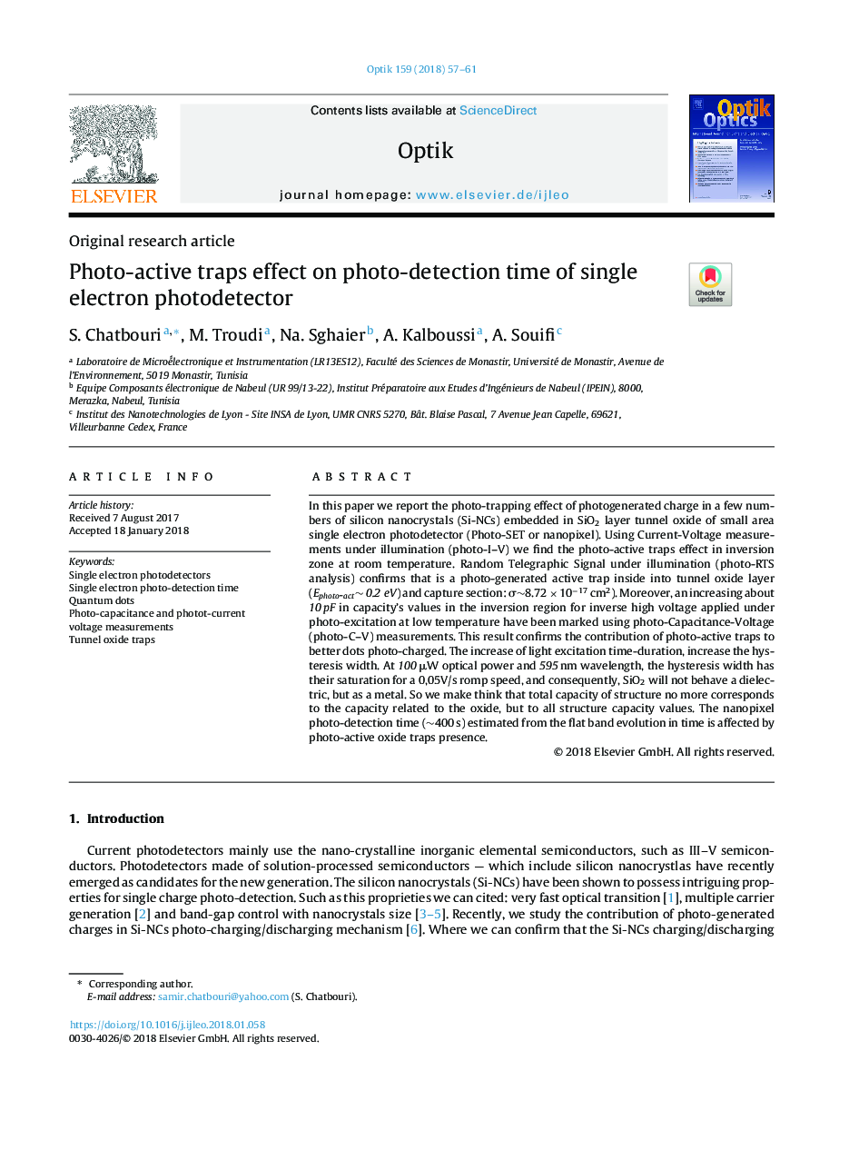 Photo-active traps effect on photo-detection time of single electron photodetector