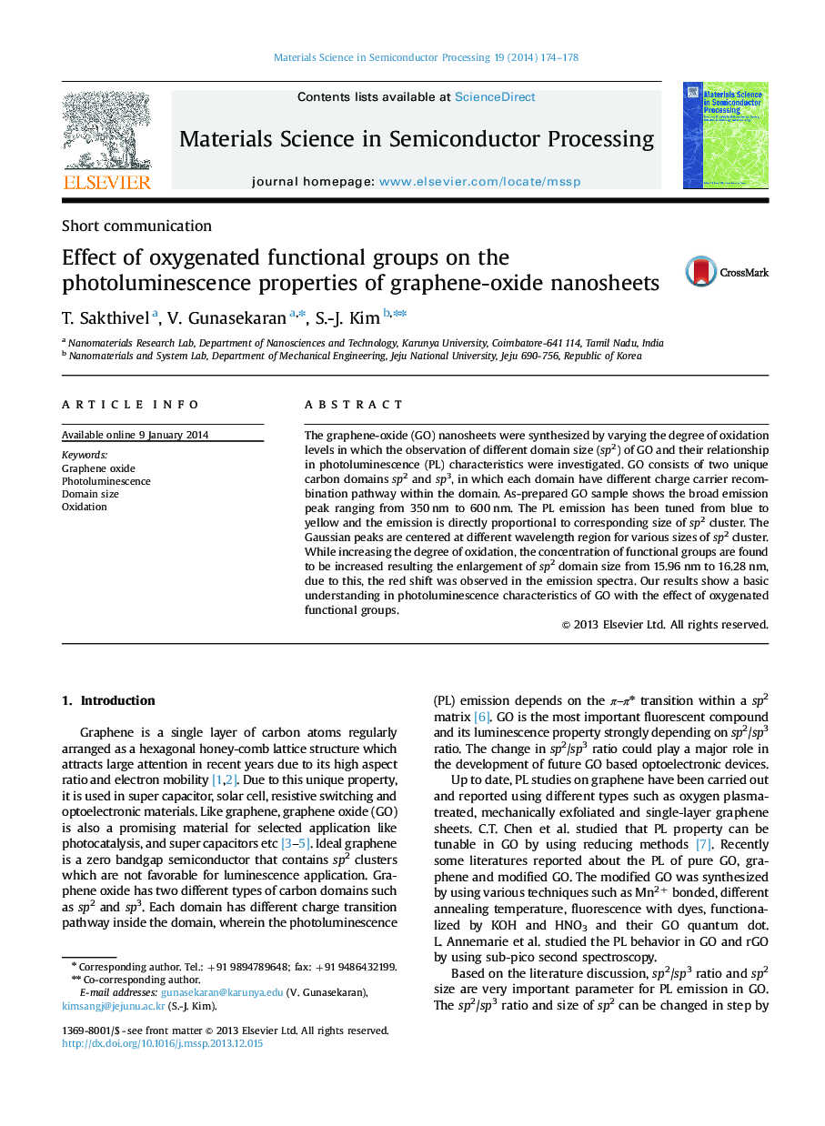 Effect of oxygenated functional groups on the photoluminescence properties of graphene-oxide nanosheets