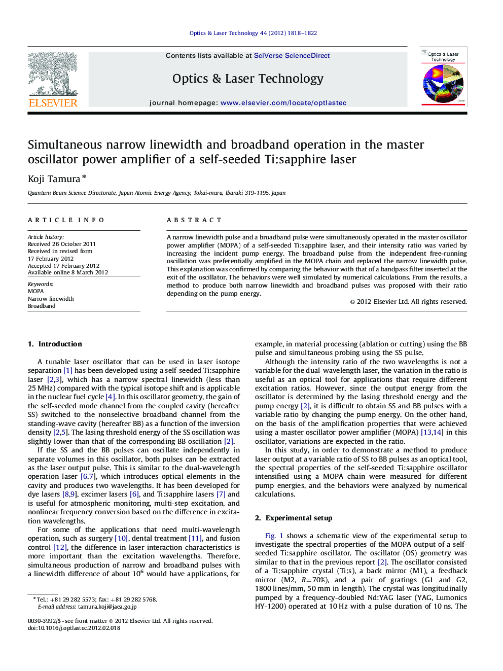 Simultaneous narrow linewidth and broadband operation in the master oscillator power amplifier of a self-seeded Ti:sapphire laser