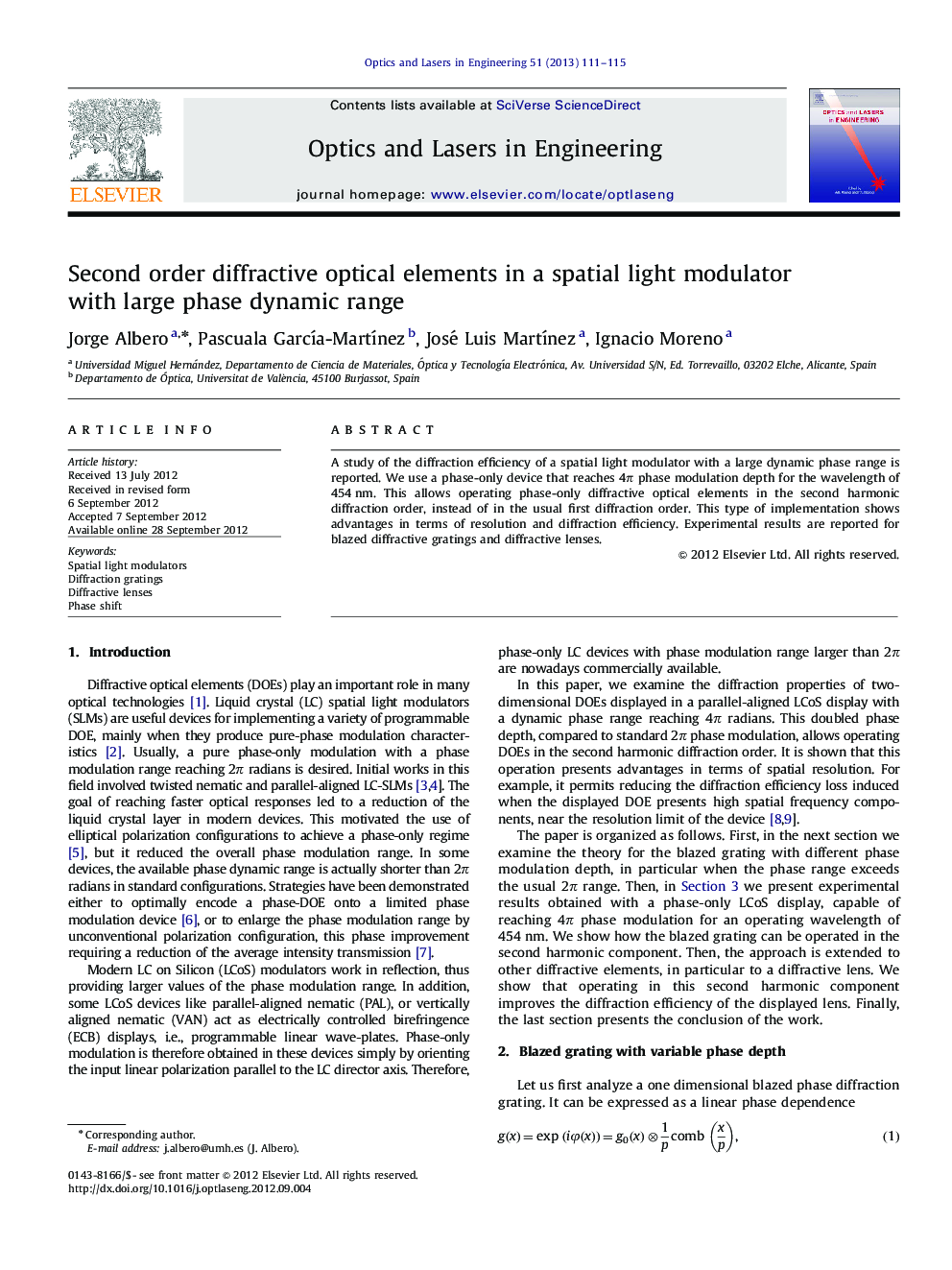 Second order diffractive optical elements in a spatial light modulator with large phase dynamic range