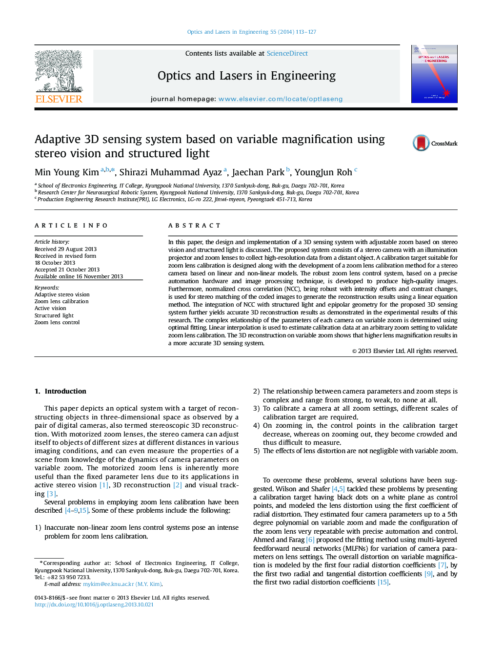 Adaptive 3D sensing system based on variable magnification using stereo vision and structured light