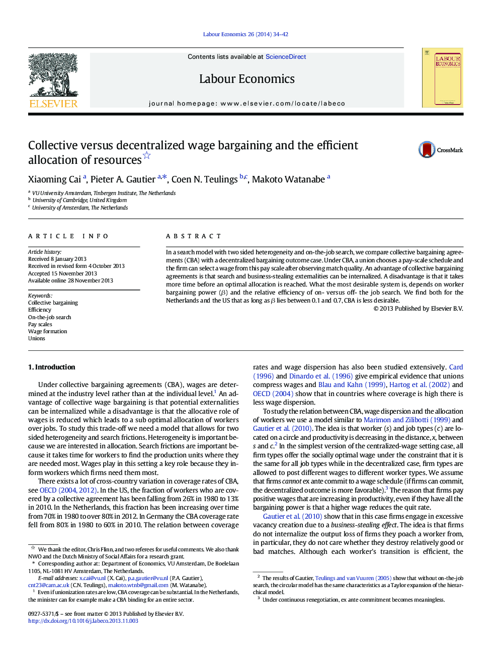 Collective versus decentralized wage bargaining and the efficient allocation of resources