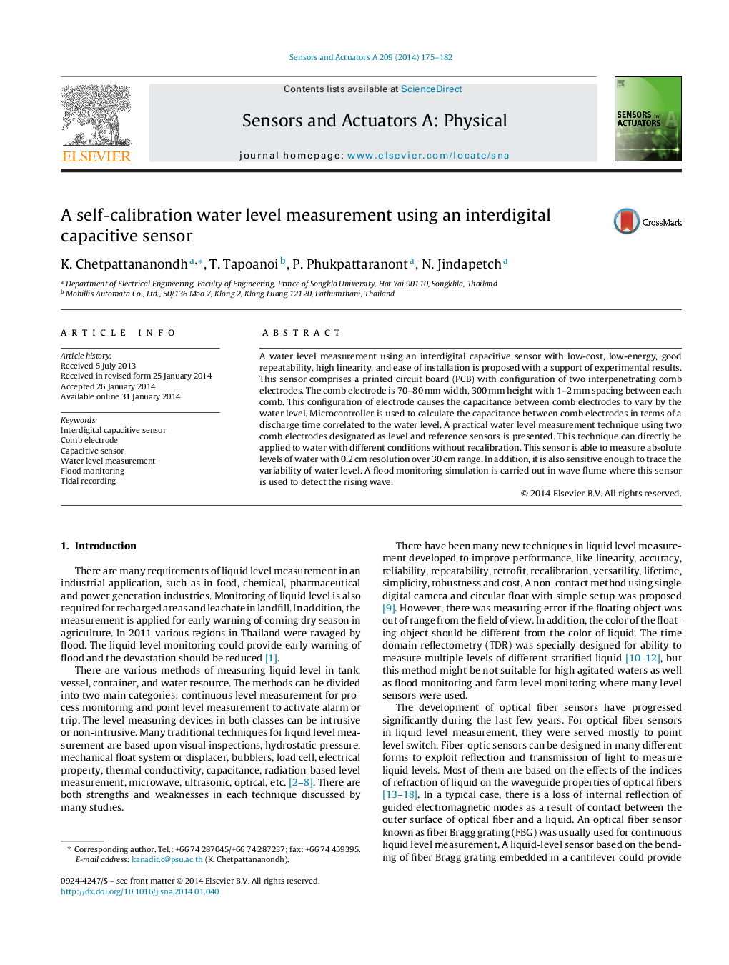 A self-calibration water level measurement using an interdigital capacitive sensor