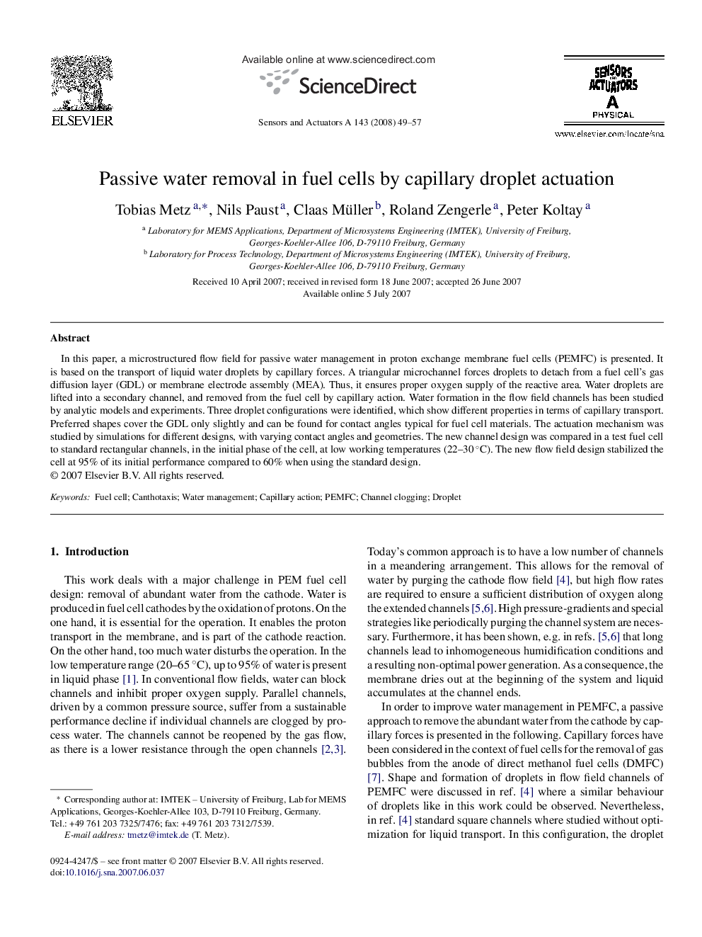 Passive water removal in fuel cells by capillary droplet actuation