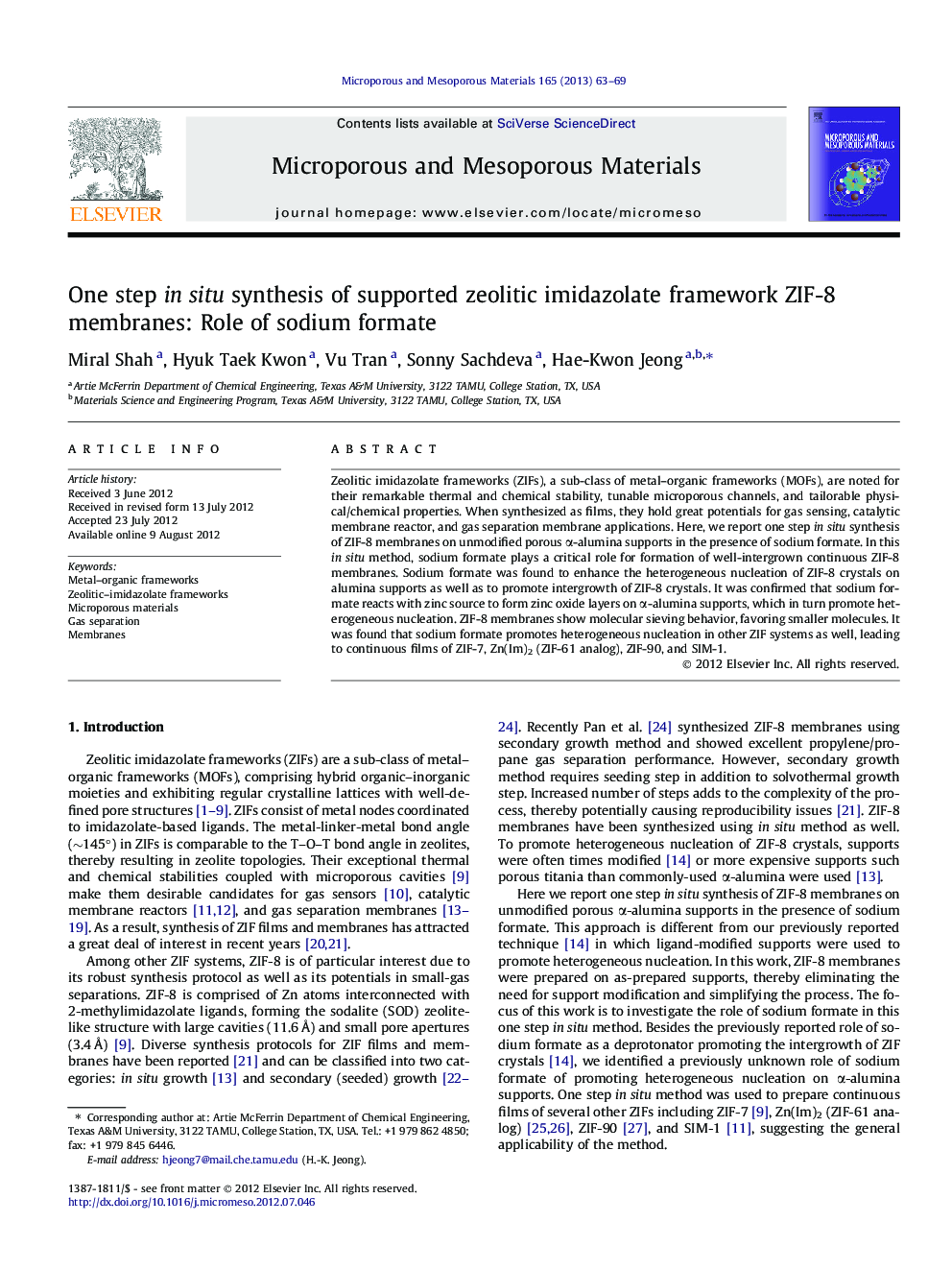 One step in situ synthesis of supported zeolitic imidazolate framework ZIF-8 membranes: Role of sodium formate