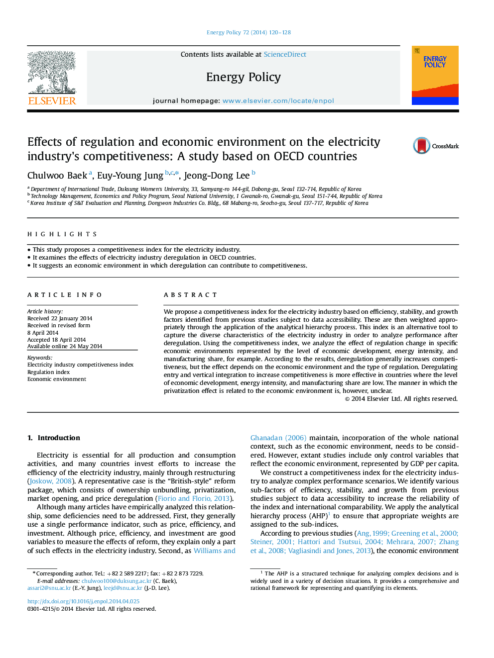 Effects of regulation and economic environment on the electricity industry×³s competitiveness: A study based on OECD countries