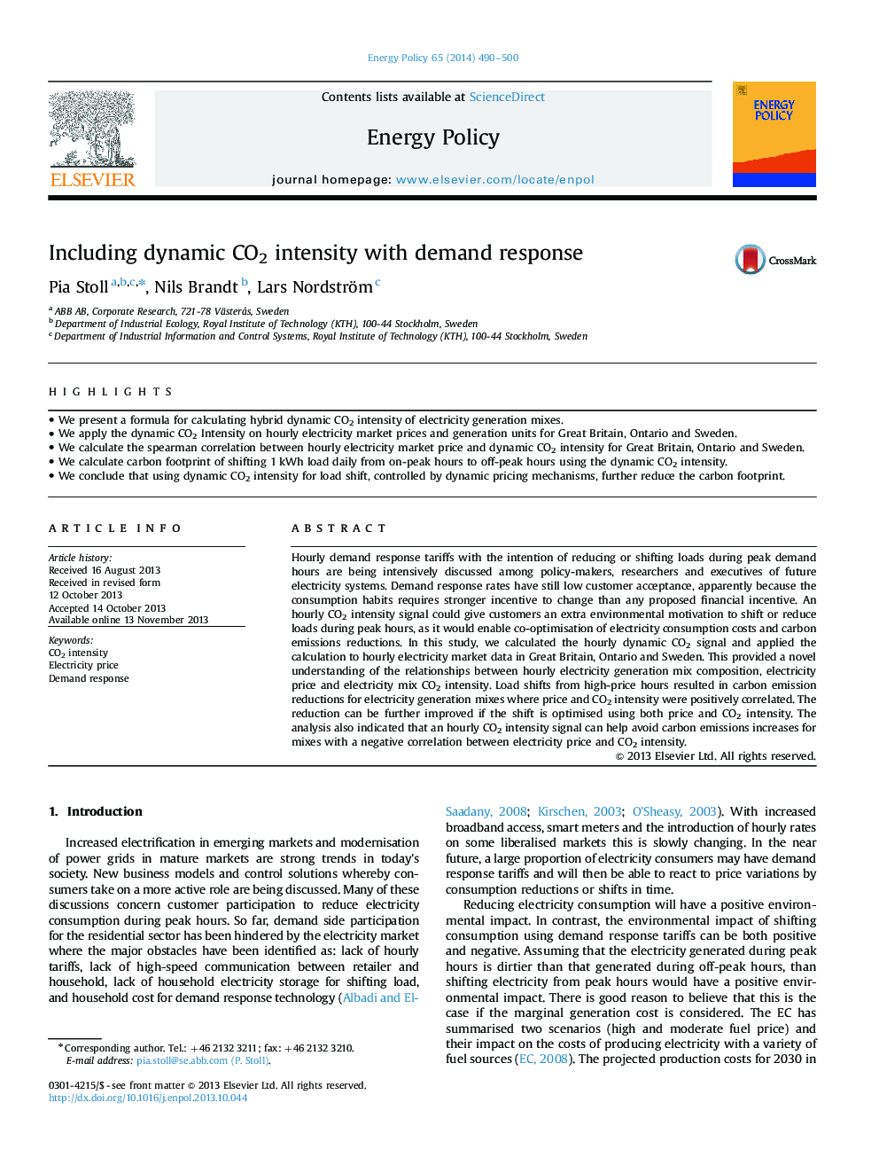 Including dynamic CO2 intensity with demand response