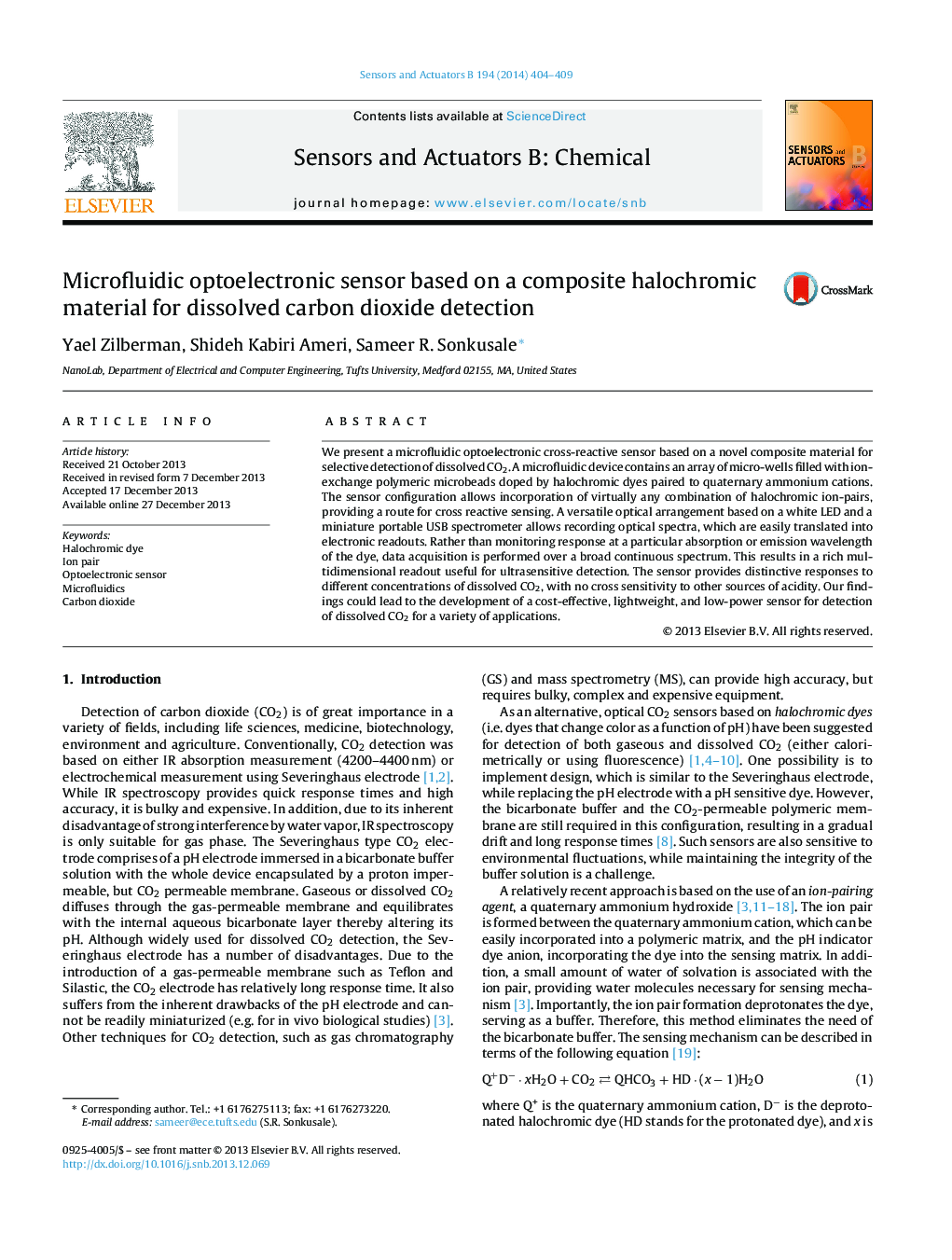 Microfluidic optoelectronic sensor based on a composite halochromic material for dissolved carbon dioxide detection