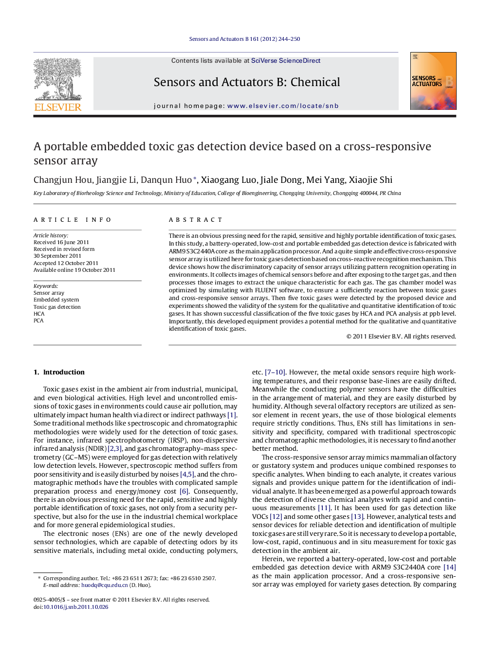 A portable embedded toxic gas detection device based on a cross-responsive sensor array