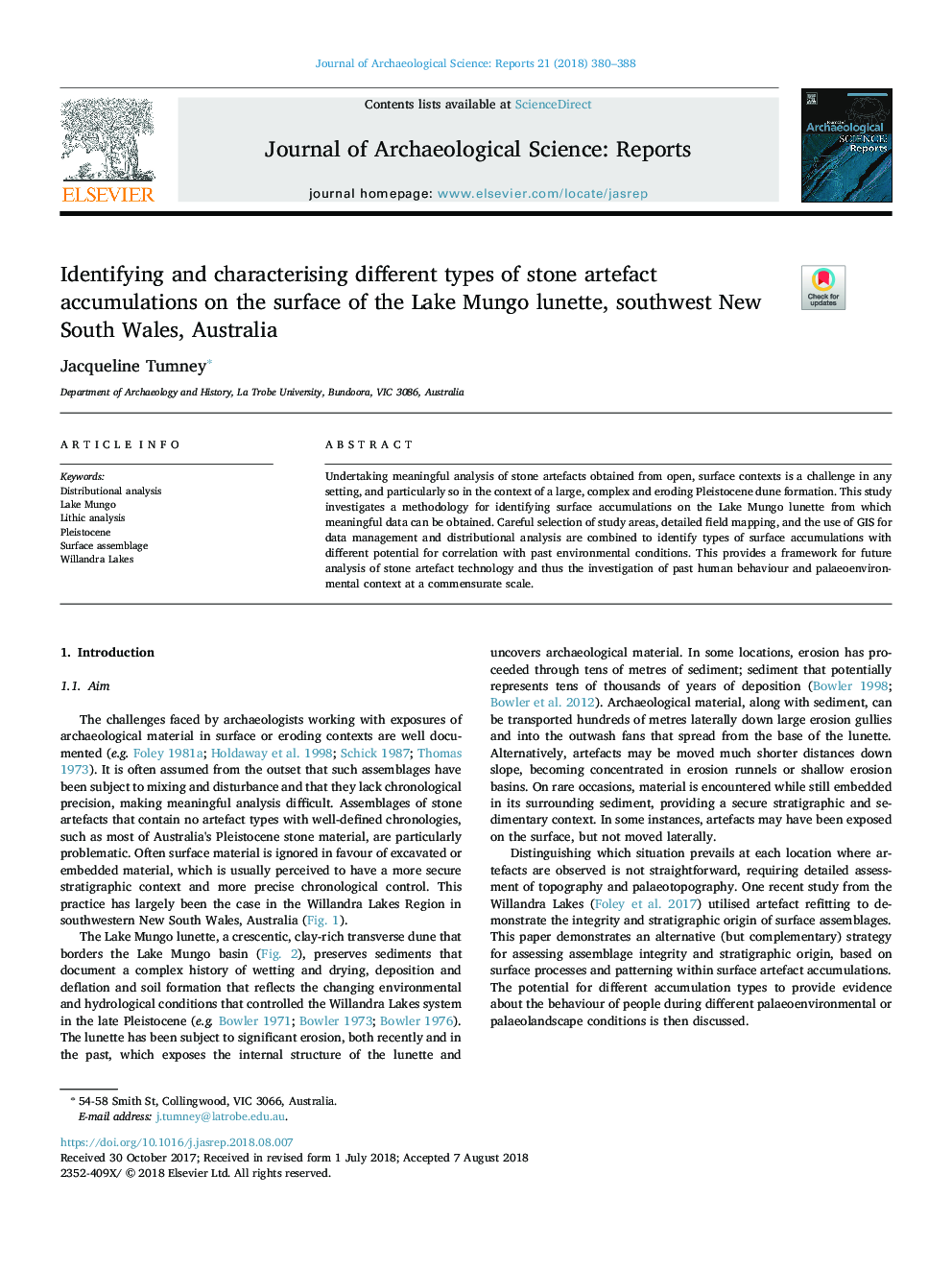 Identifying and characterising different types of stone artefact accumulations on the surface of the Lake Mungo lunette, southwest New South Wales, Australia