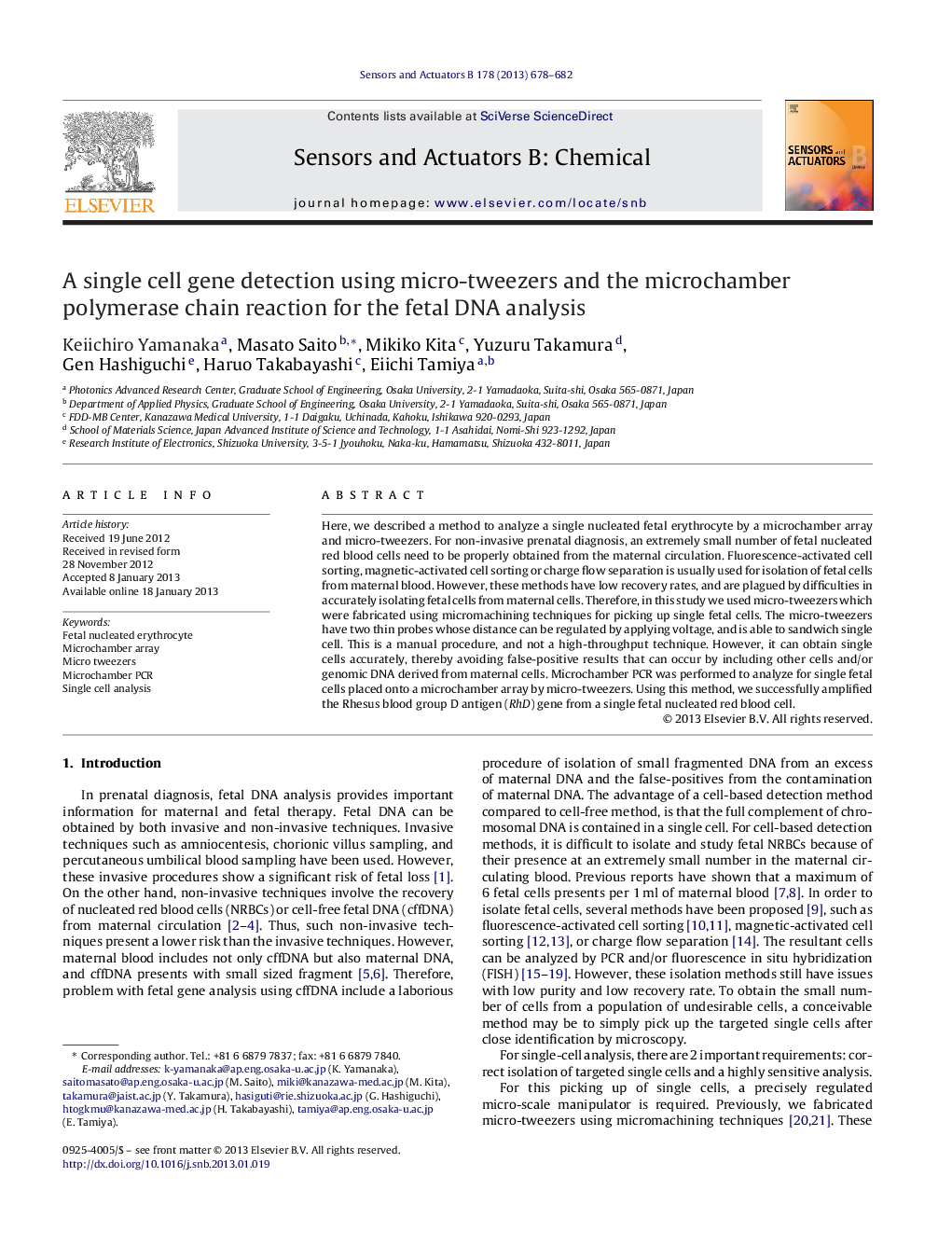 A single cell gene detection using micro-tweezers and the microchamber polymerase chain reaction for the fetal DNA analysis