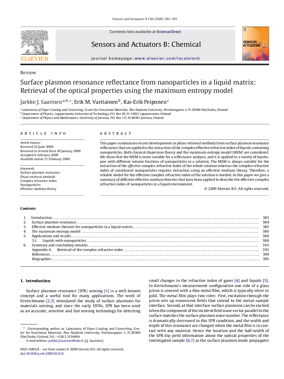 Surface plasmon resonance reflectance from nanoparticles in a liquid matrix: Retrieval of the optical properties using the maximum entropy model