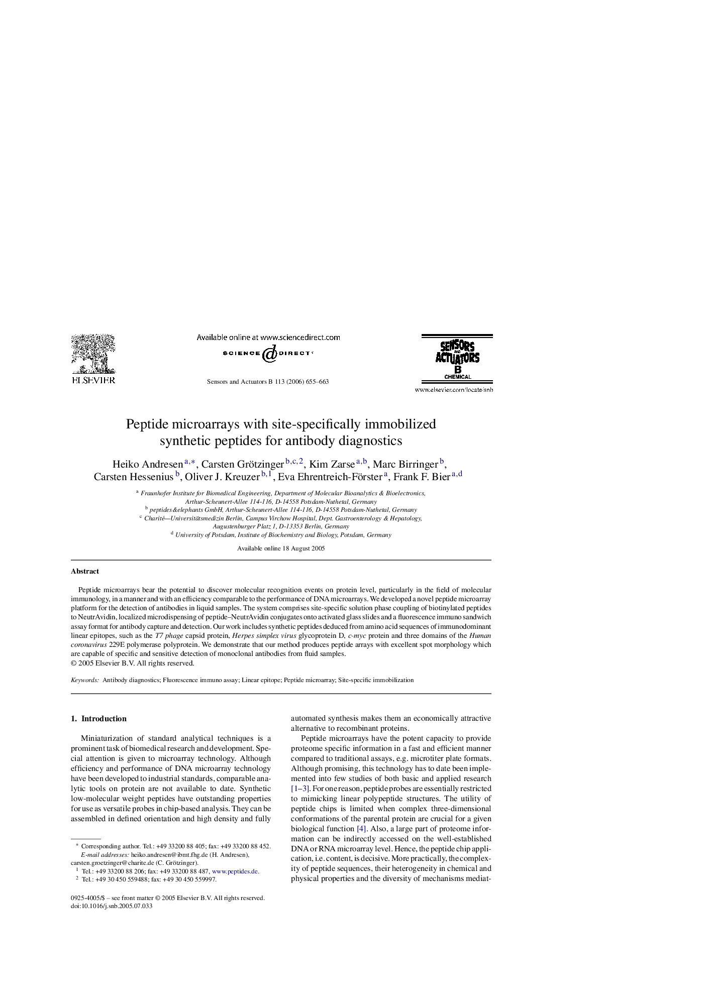 Peptide microarrays with site-specifically immobilized synthetic peptides for antibody diagnostics