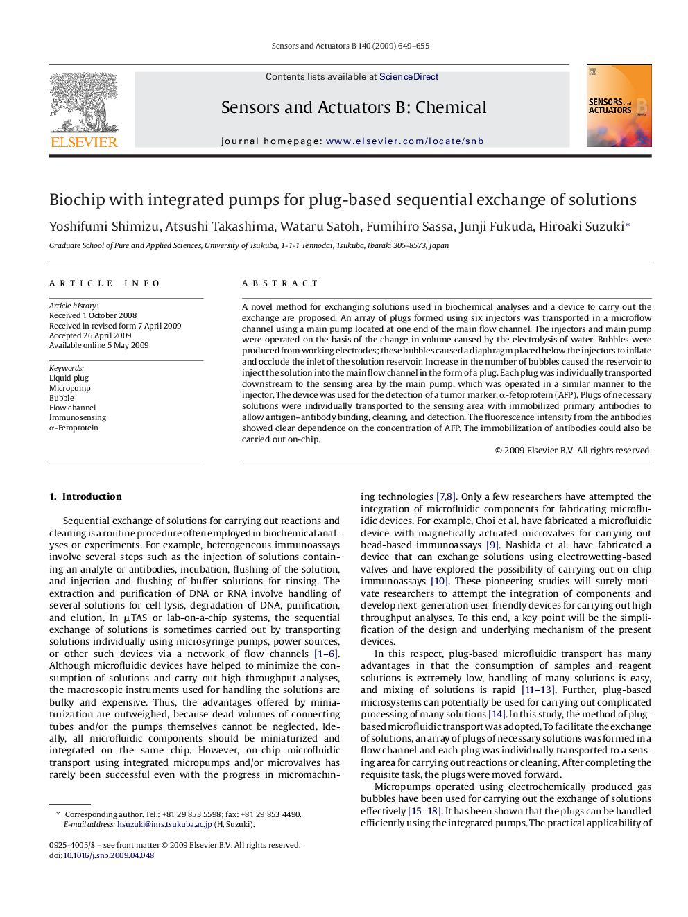 Biochip with integrated pumps for plug-based sequential exchange of solutions