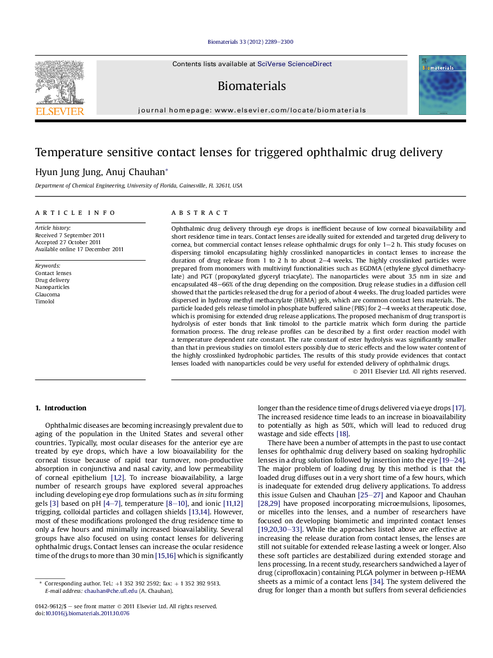 Temperature sensitive contact lenses for triggered ophthalmic drug delivery