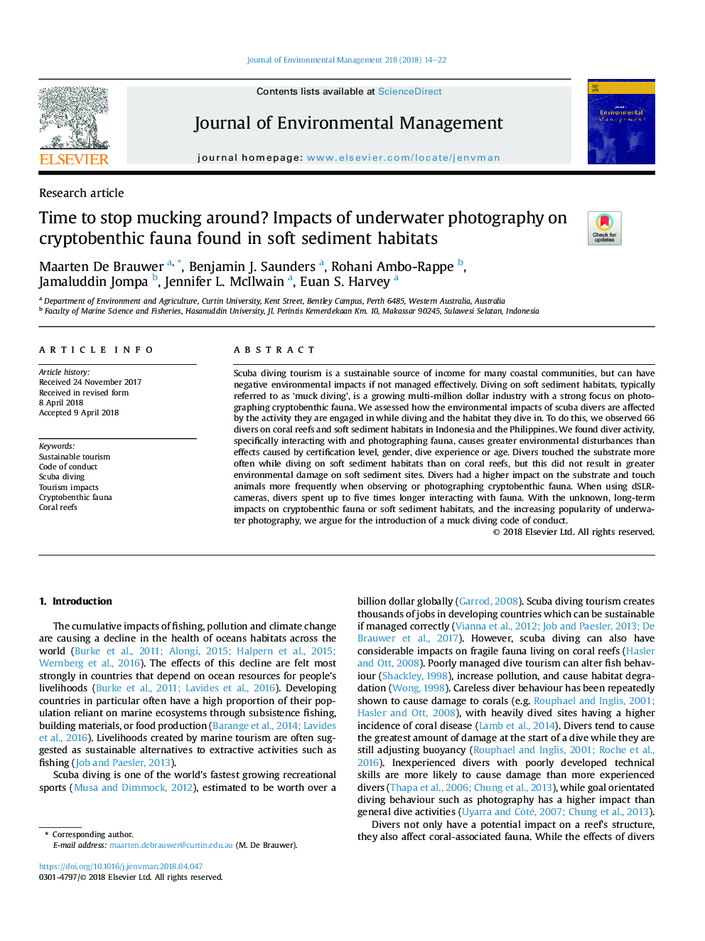 Time to stop mucking around? Impacts of underwater photography on cryptobenthic fauna found in soft sediment habitats