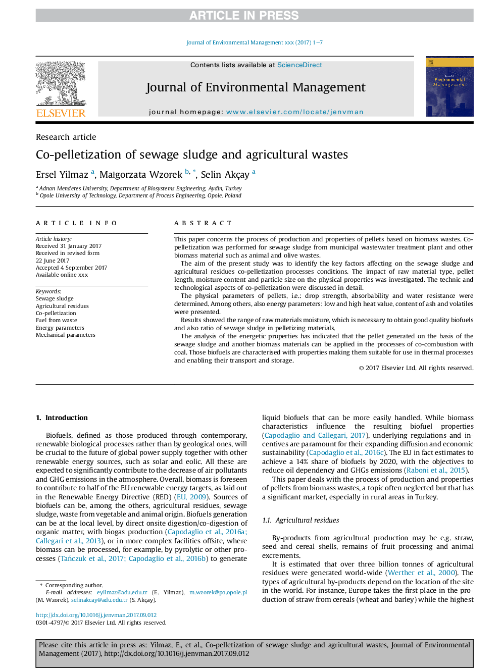 Co-pelletization of sewage sludge and agricultural wastes