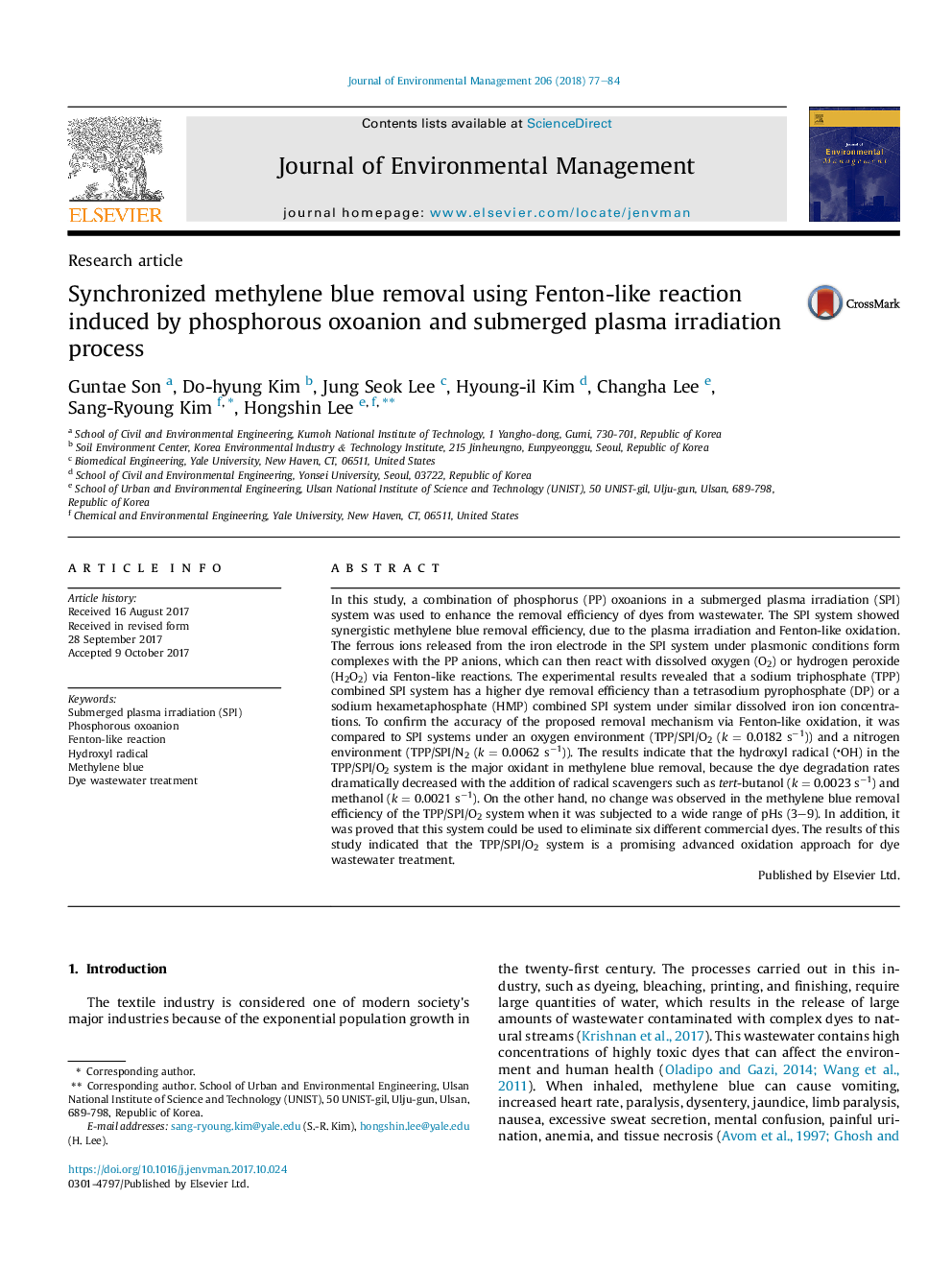 Synchronized methylene blue removal using Fenton-like reaction induced by phosphorous oxoanion and submerged plasma irradiation process