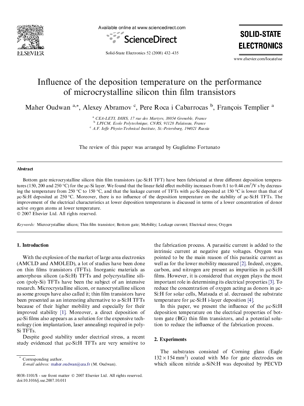 Influence of the deposition temperature on the performance of microcrystalline silicon thin film transistors