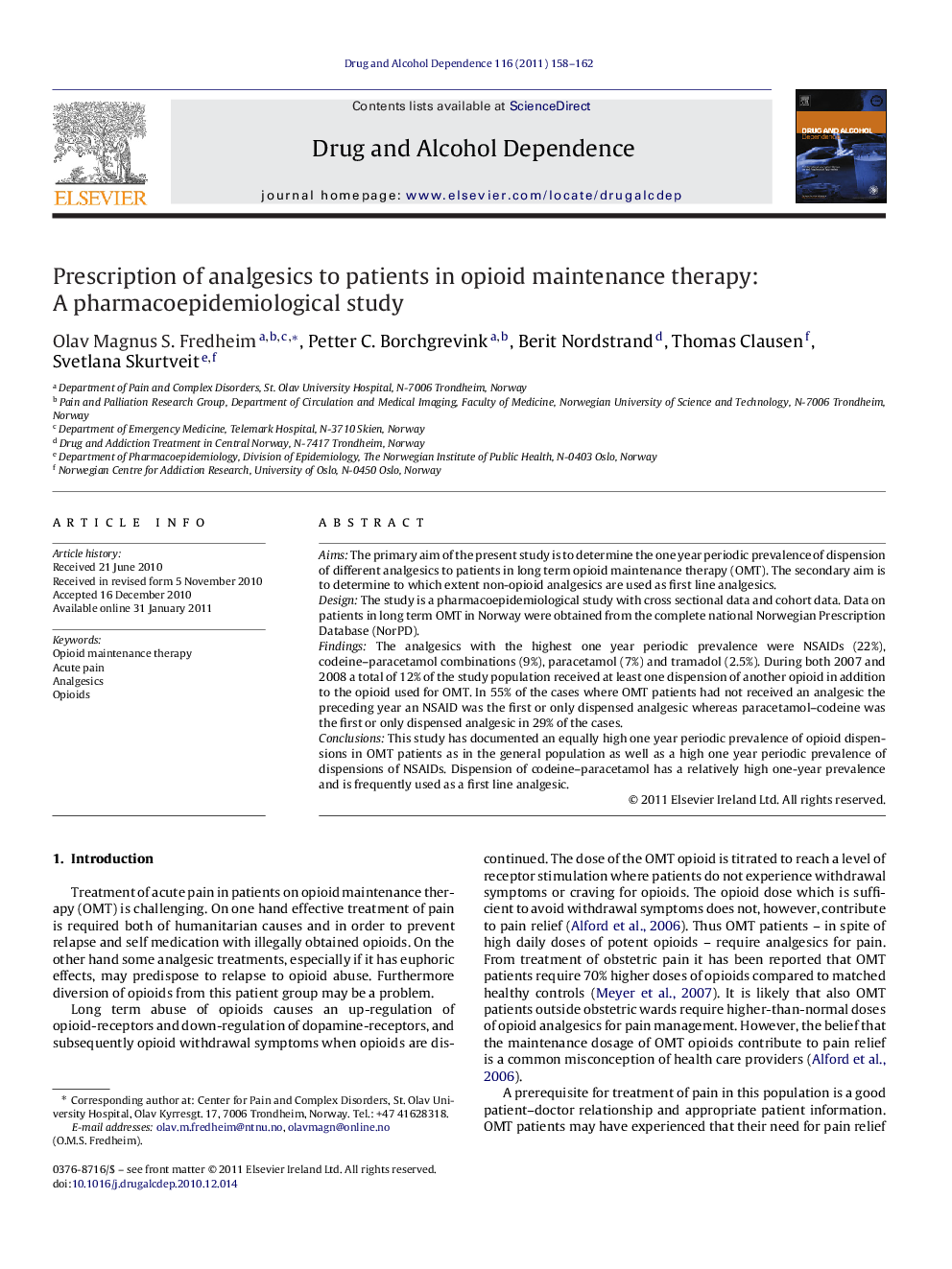 Prescription of analgesics to patients in opioid maintenance therapy: A pharmacoepidemiological study