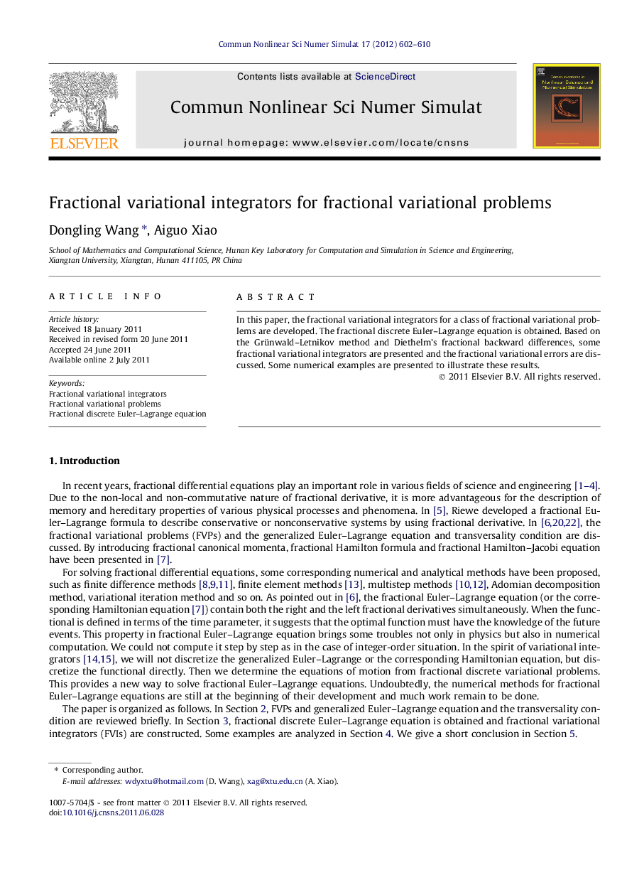 Fractional variational integrators for fractional variational problems