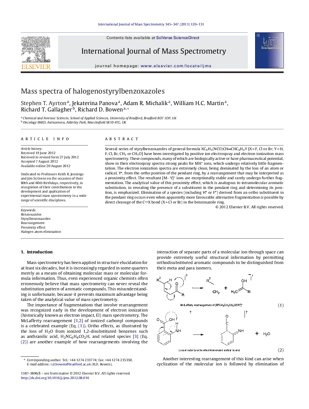 Mass spectra of halogenostyrylbenzoxazoles