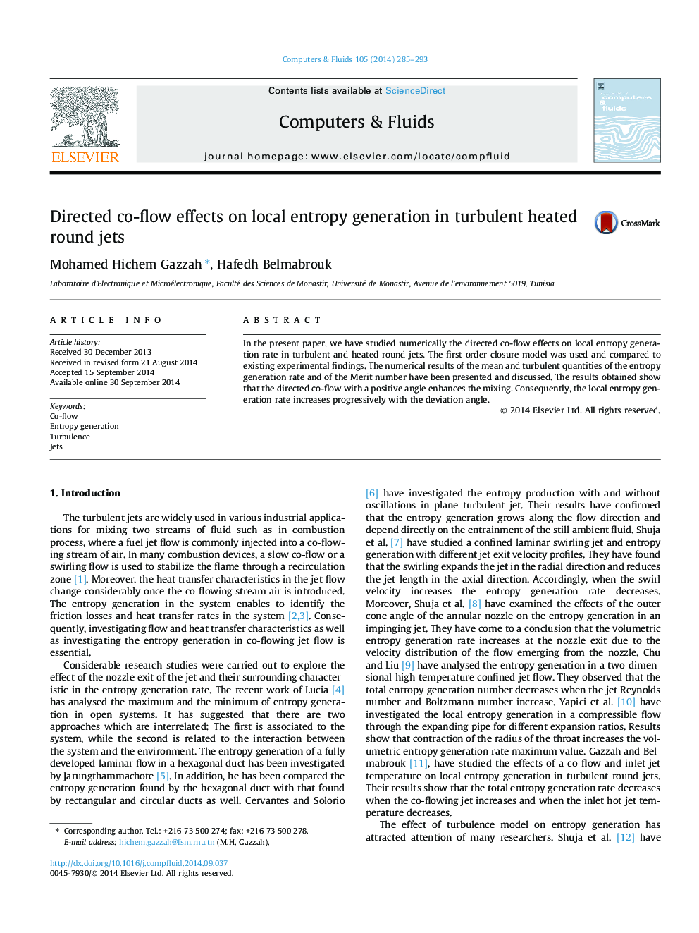 Directed co-flow effects on local entropy generation in turbulent heated round jets