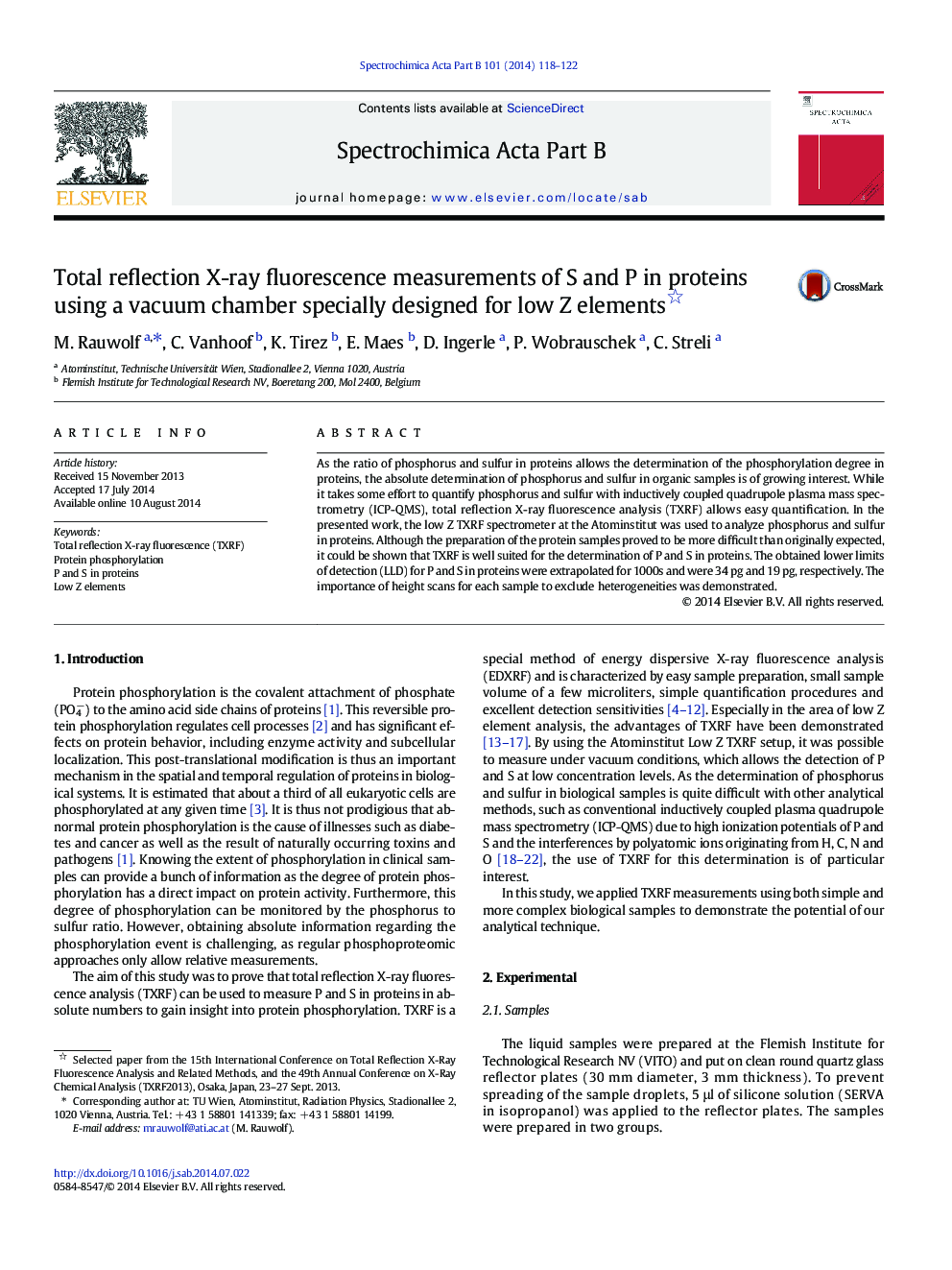 Total reflection X-ray fluorescence measurements of S and P in proteins using a vacuum chamber specially designed for low Z elements